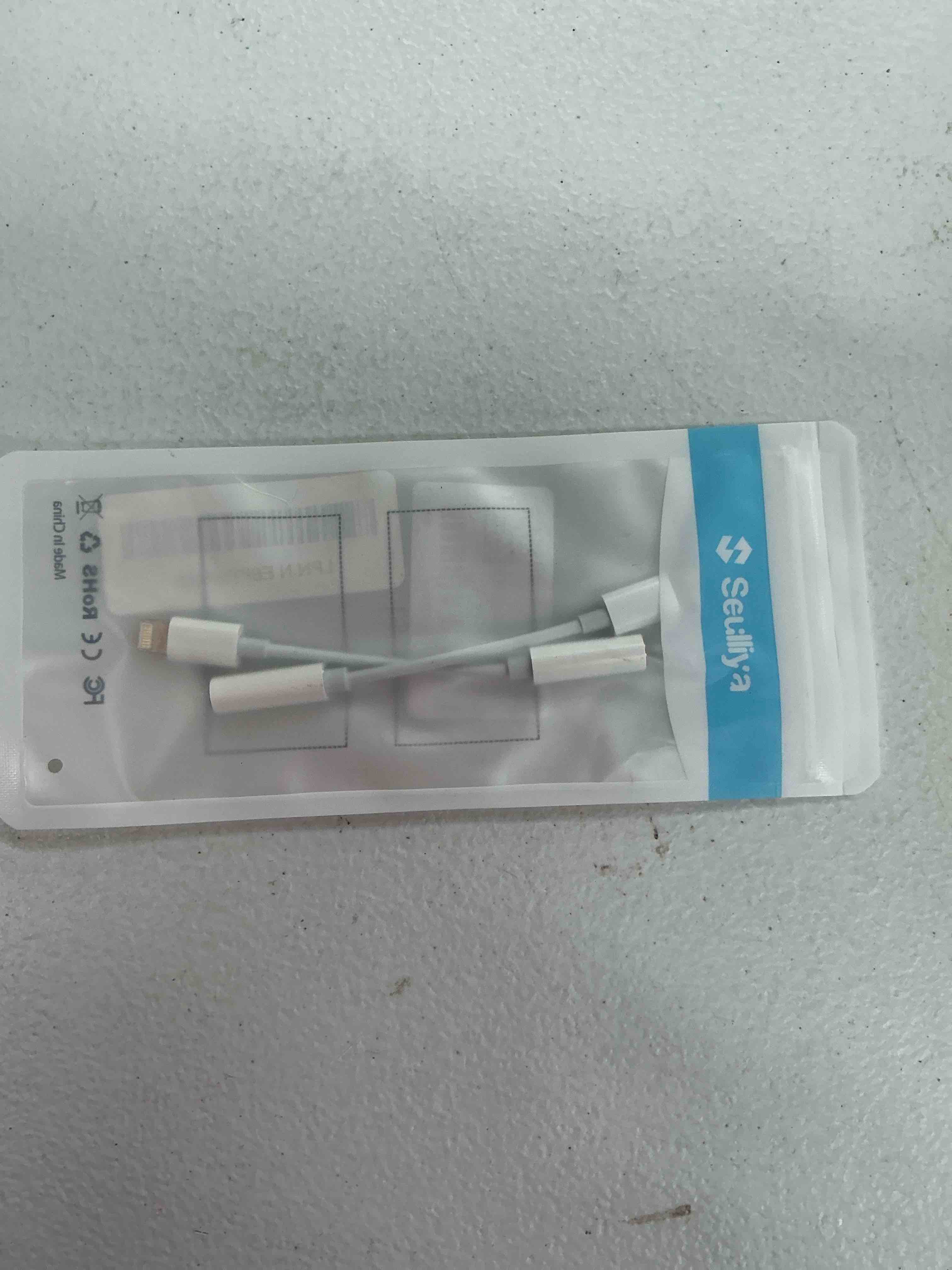 Condition photo showing Good Condition for [apple mfi certified] 2 pack lightning to 3.5 mm headphone jack adapter, iphone aux adapter converter dongle audio cable compatible with iphone 14 13 12 11 x xs 8 7 1 white/lightning 2pack
