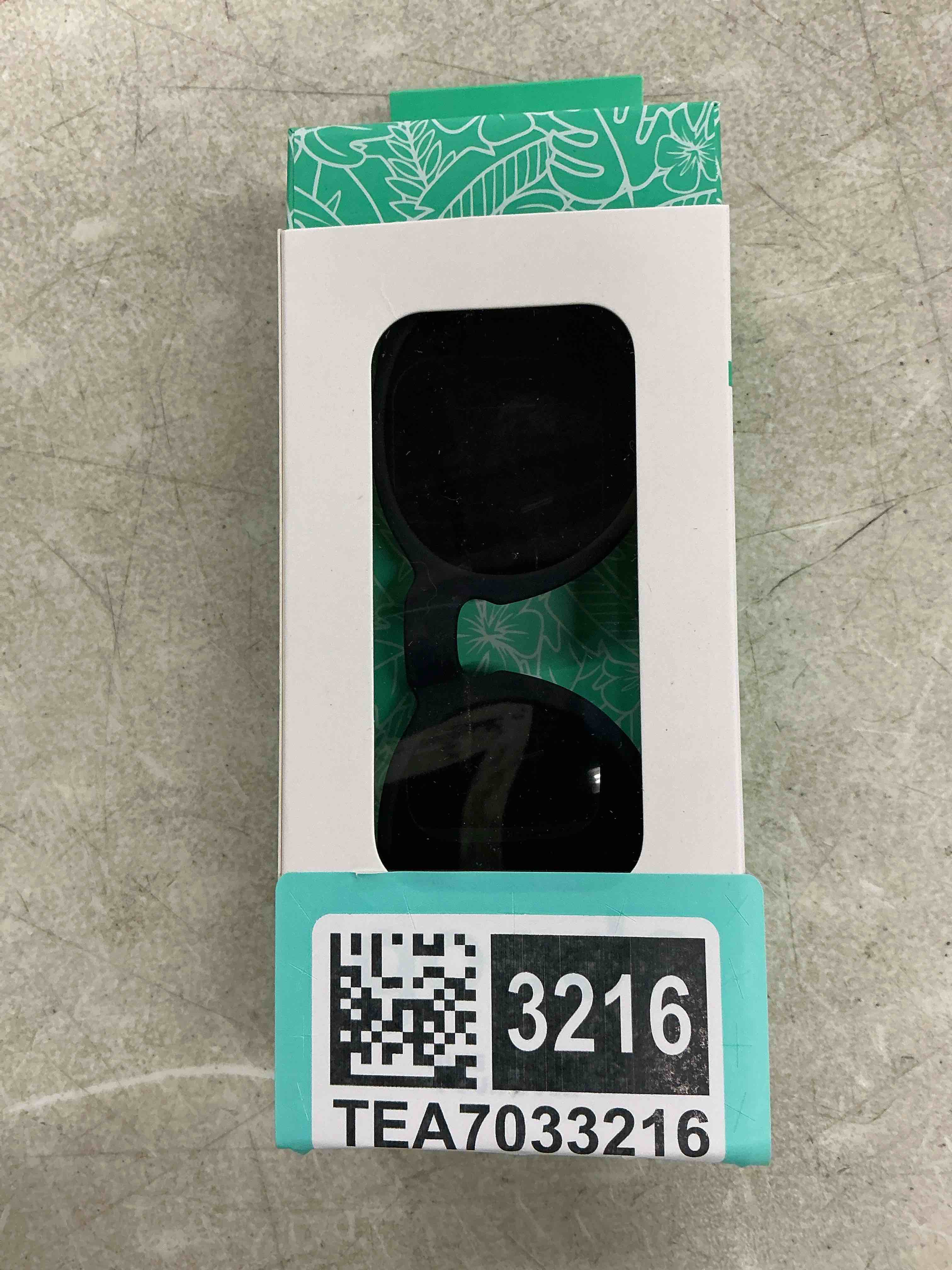 Condition photo showing Good Condition for goodr a unicorn's calamity polarized sunglasses, medium sized (og), black solid frames with black non-reflective glare reducing lenses, uv400 protection, no slip, no bounce