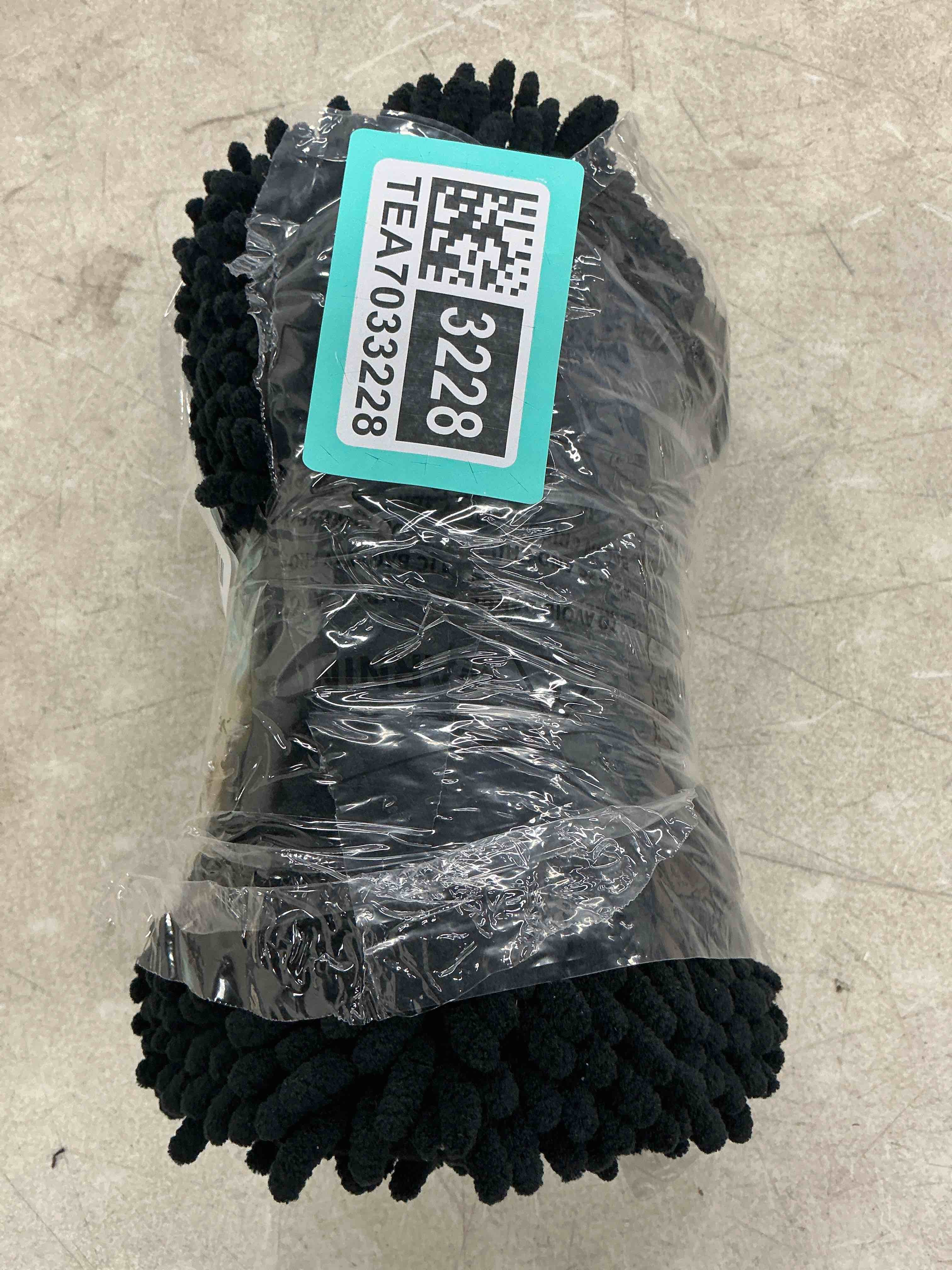 Condition photo showing Good Condition for olanly bathroom rugs 24x16, extra soft absorbent chenille bath rugs, rubber backing quick dry, machine washable bath mats for bathroom floor, tub and shower, home decor accessories, black 24" x 16" black