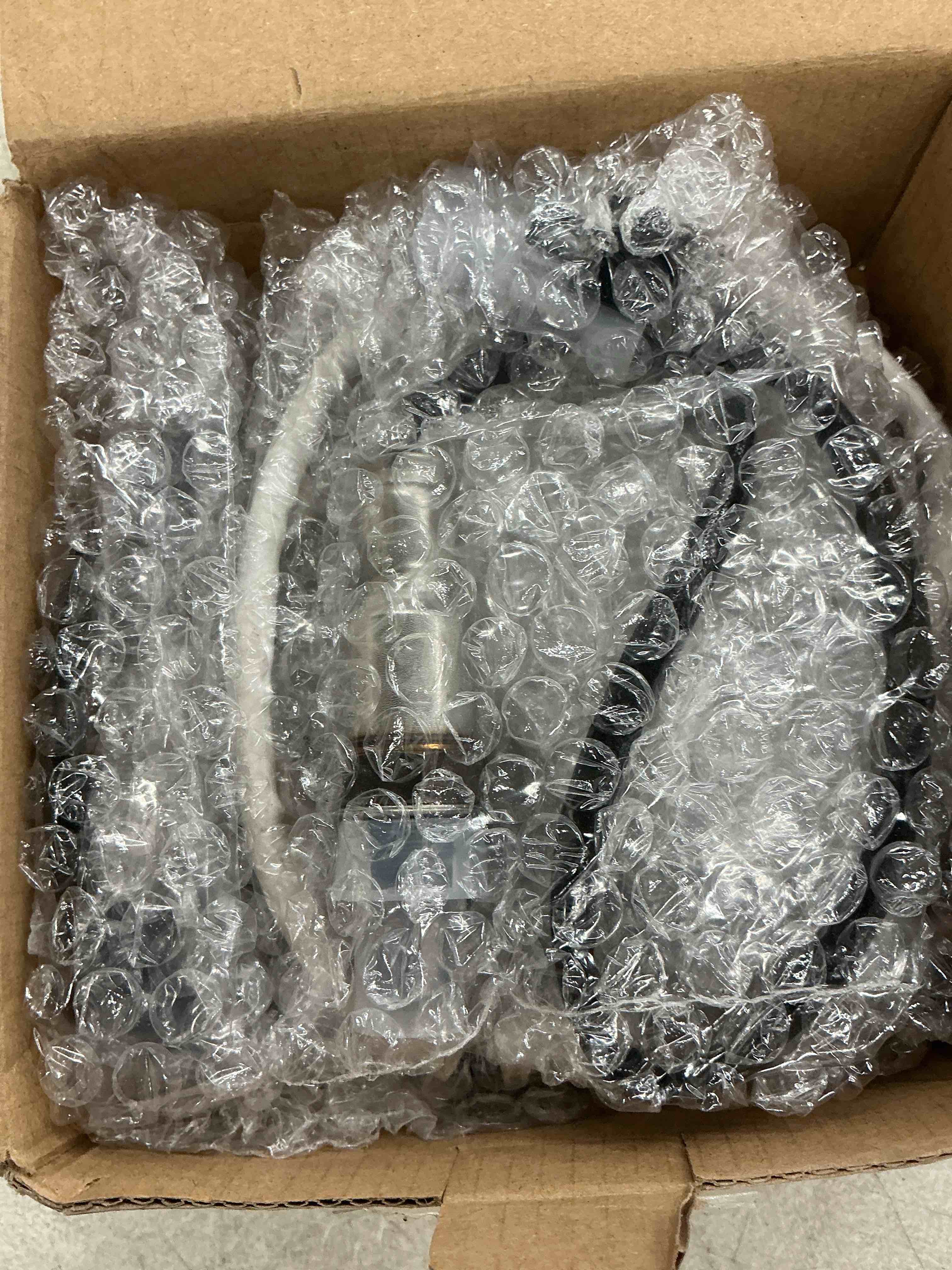 Condition photo showing Good Condition for 4pcs o2 oxygen sensors upstream downstream fit for gmc sierra 1500 yukon yukon xl, cadillac escalade, chevrolet silverado 1500 suburban tahoe, 4.3l 5.3l 6.2l v6 v8 replace 234-4940 234-4974