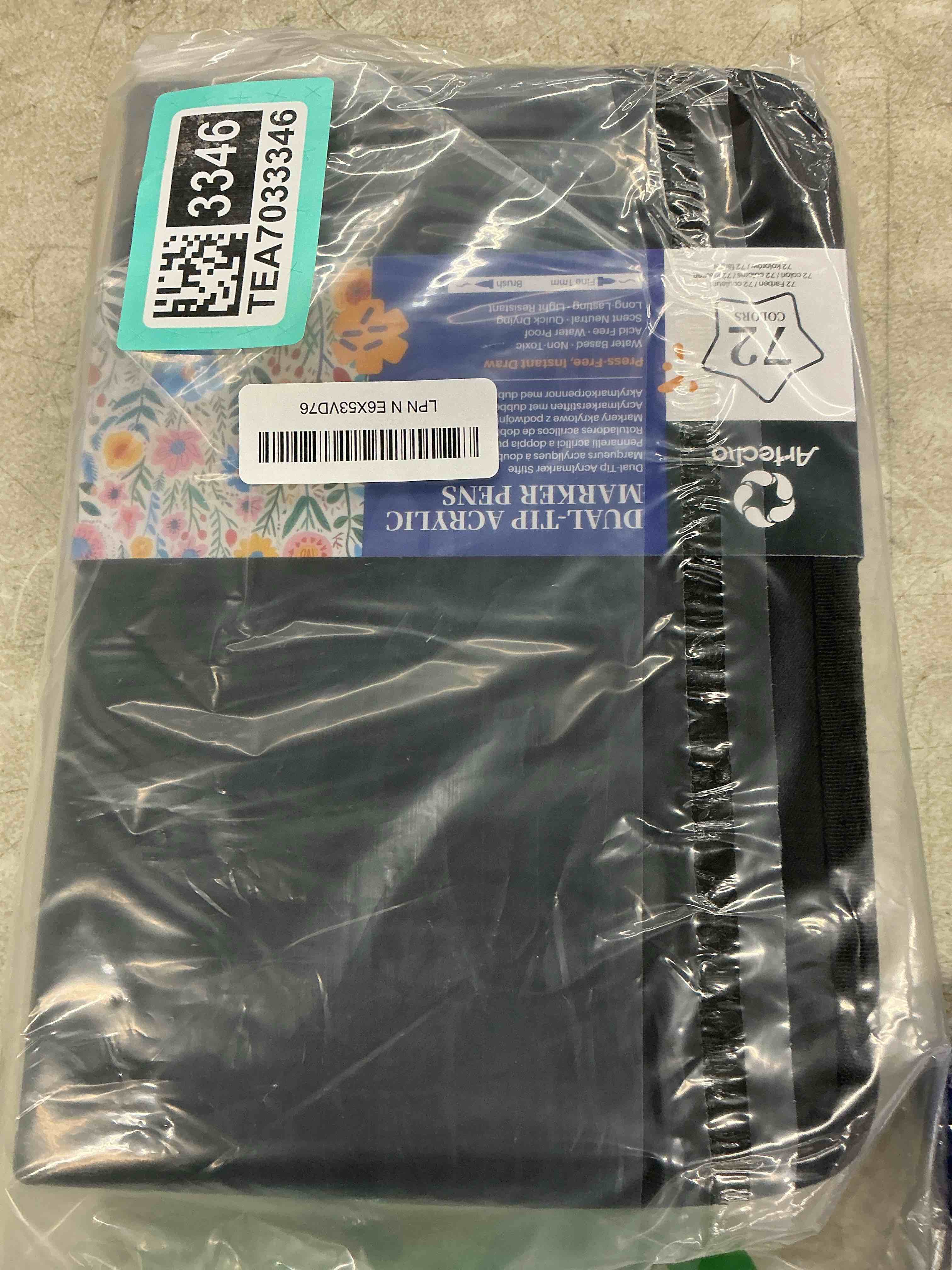 Condition photo showing Good Condition for artecho acrylic paint markers 72 colors with bag, acrylic paint pens with brush tip and fine tip for stone, rock painting, paper, pumpkin, wood, egg, canvas, ceramic, fabric, leather, glass