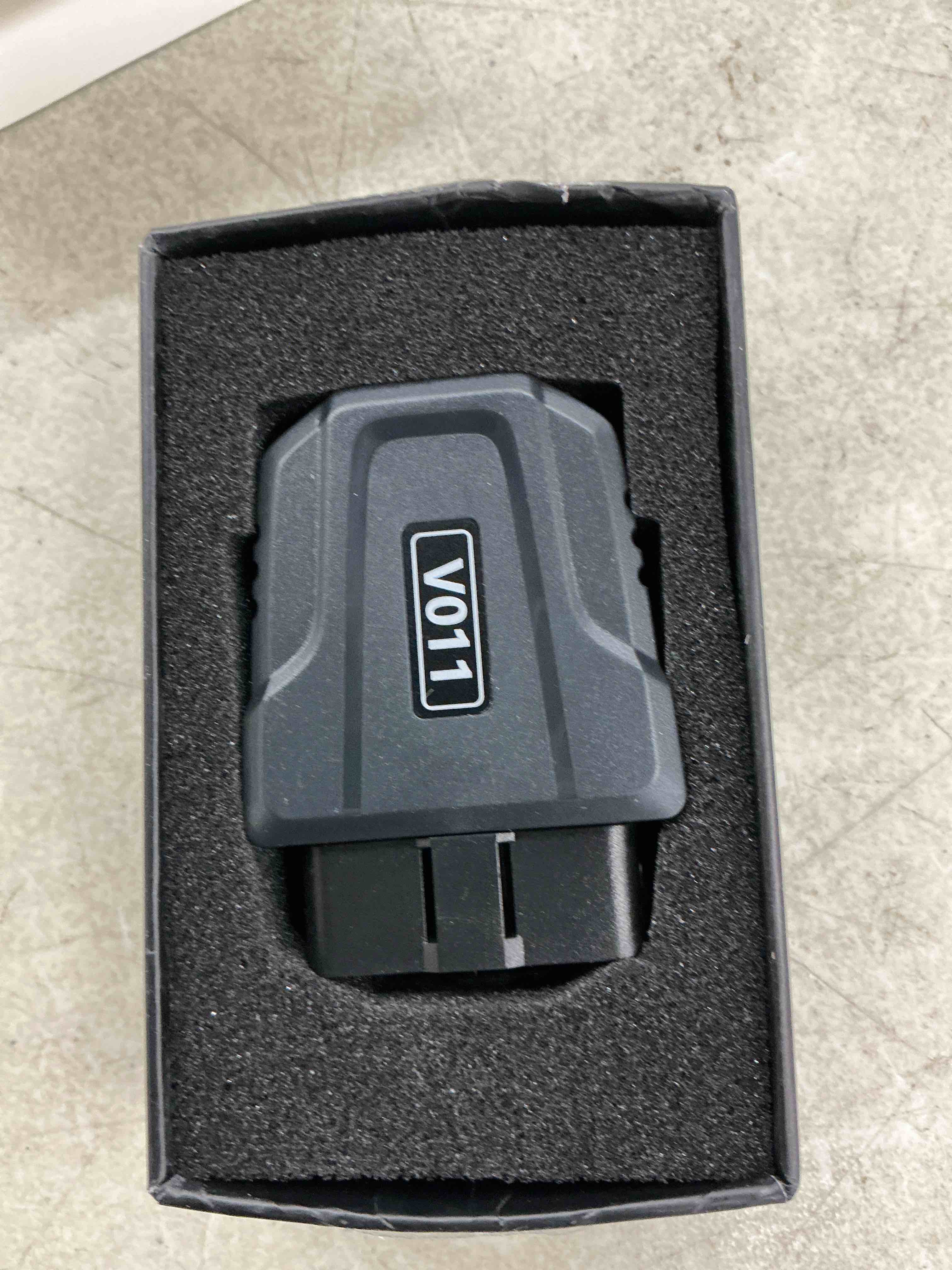 Condition photo showing Good Condition for obd2 scanner reader bluetooth wireless auto diagnostic scan tool for ios & android for performance test bluetooth 5.4 car check engine car code reader, clear error code live data reset exclusive app black