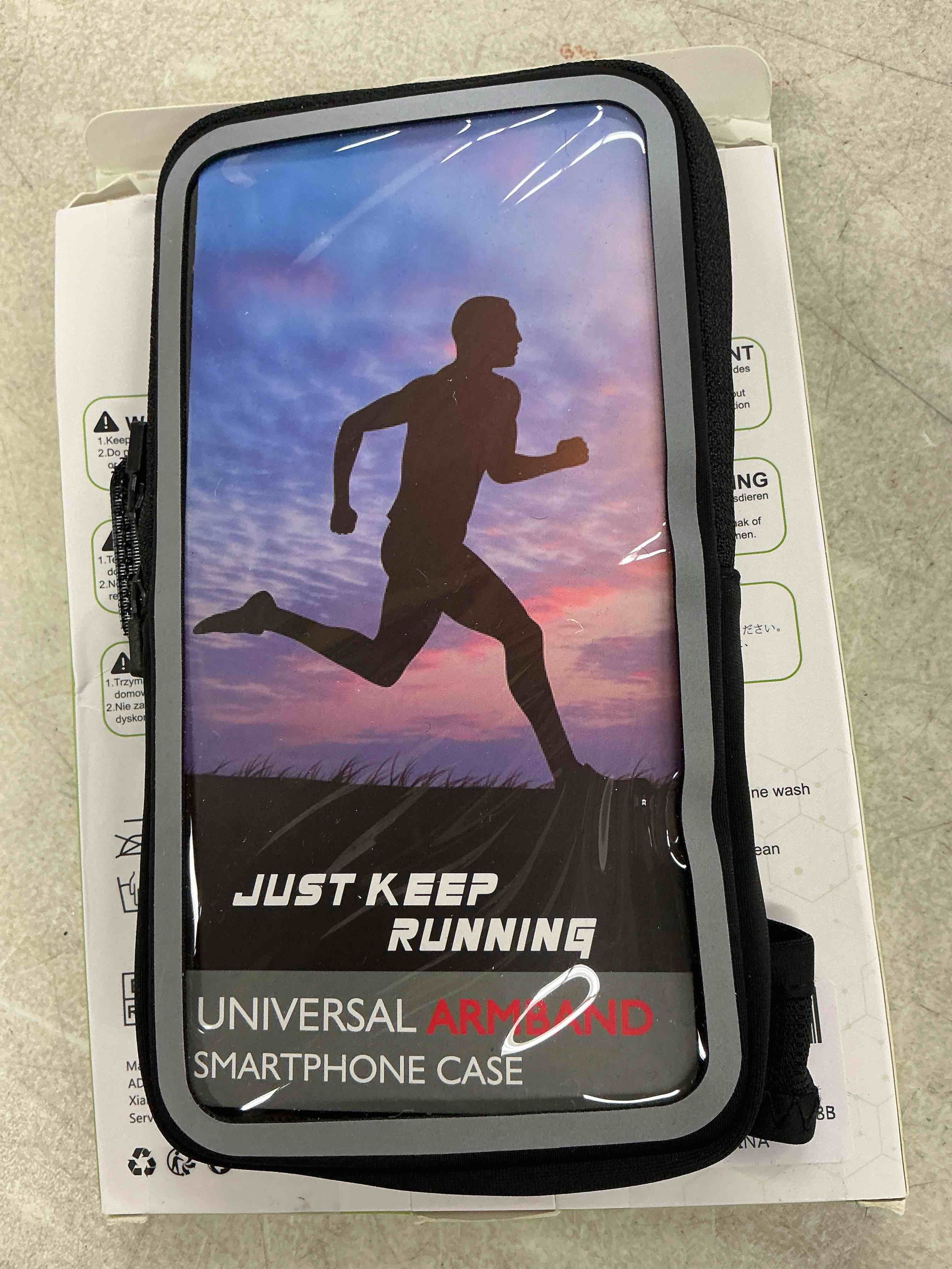 Condition photo showing Good Condition for wristband phone holder for running, forearm armbands, running armband with card slot for iphone pro max plus (16/15/14/13/12/11/x/xr), for galaxy s24/s10, cell phone holder up to 7.0'' phone black