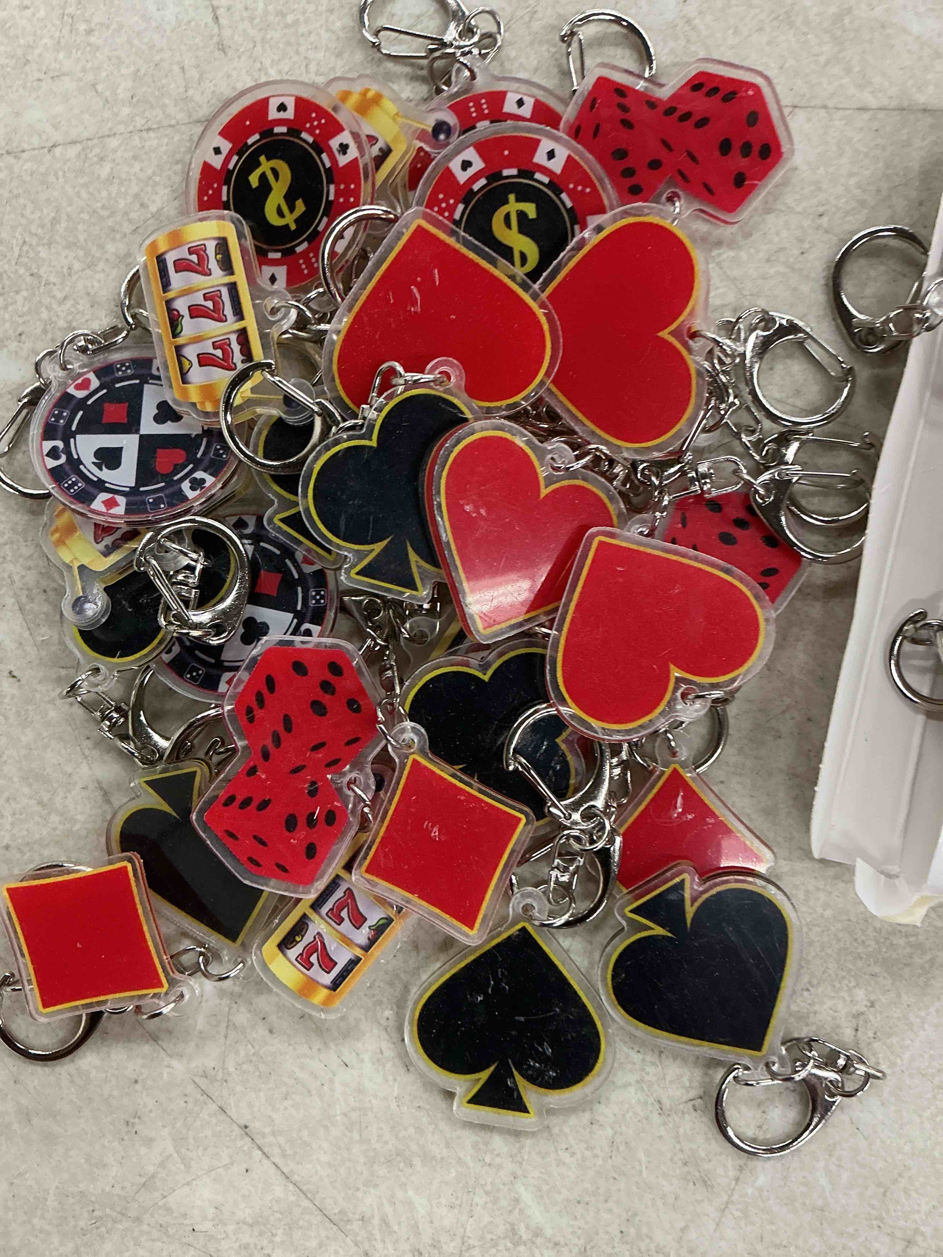 Condition photo showing Good Condition for tondiamo 48/100 pcs casino party gifts keychains bulk casino night souvenirs dice keychains for birthday gifts decorations 48 casino party