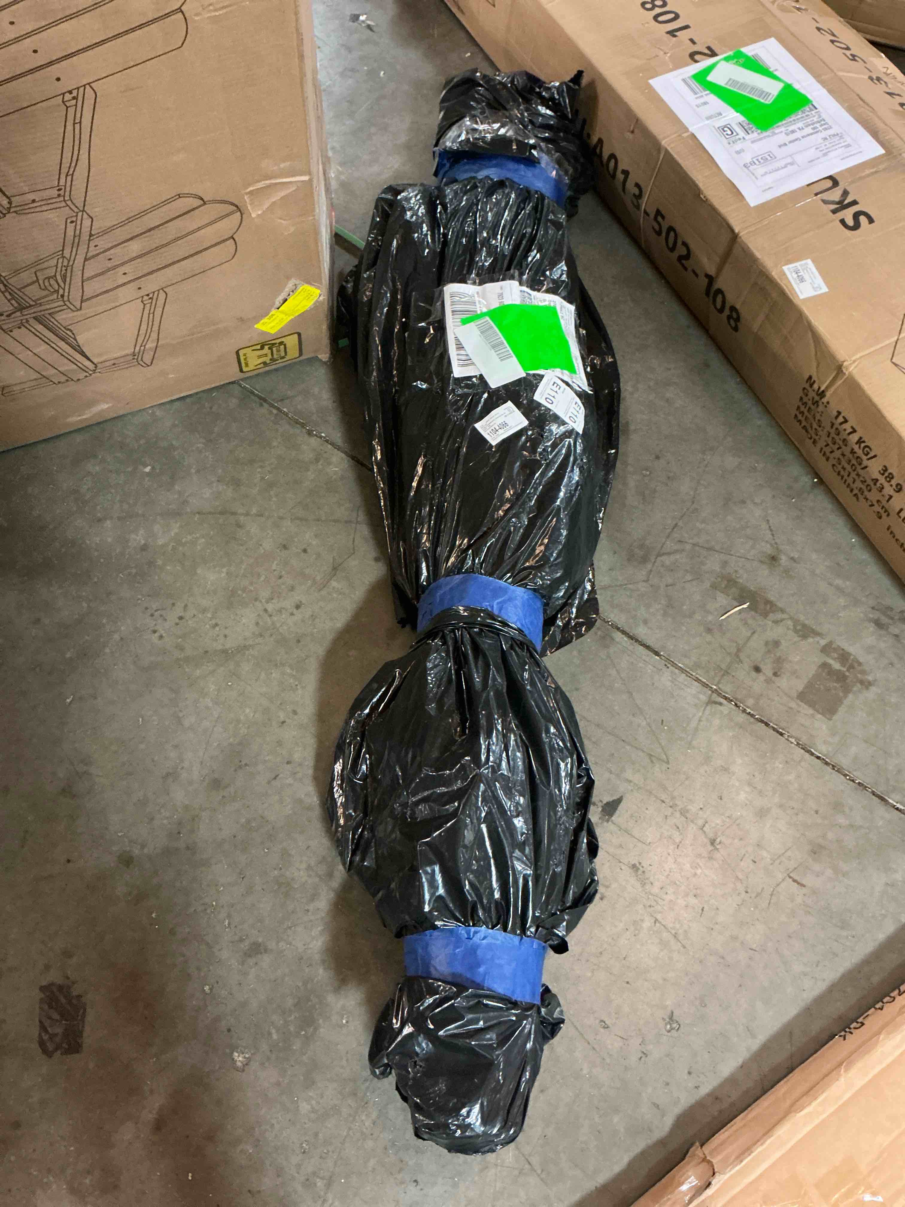 https://s3.amazonaws.com/lotting-images-prod/EmanualPiazza/TEA7036590_1781019834155.jpeg