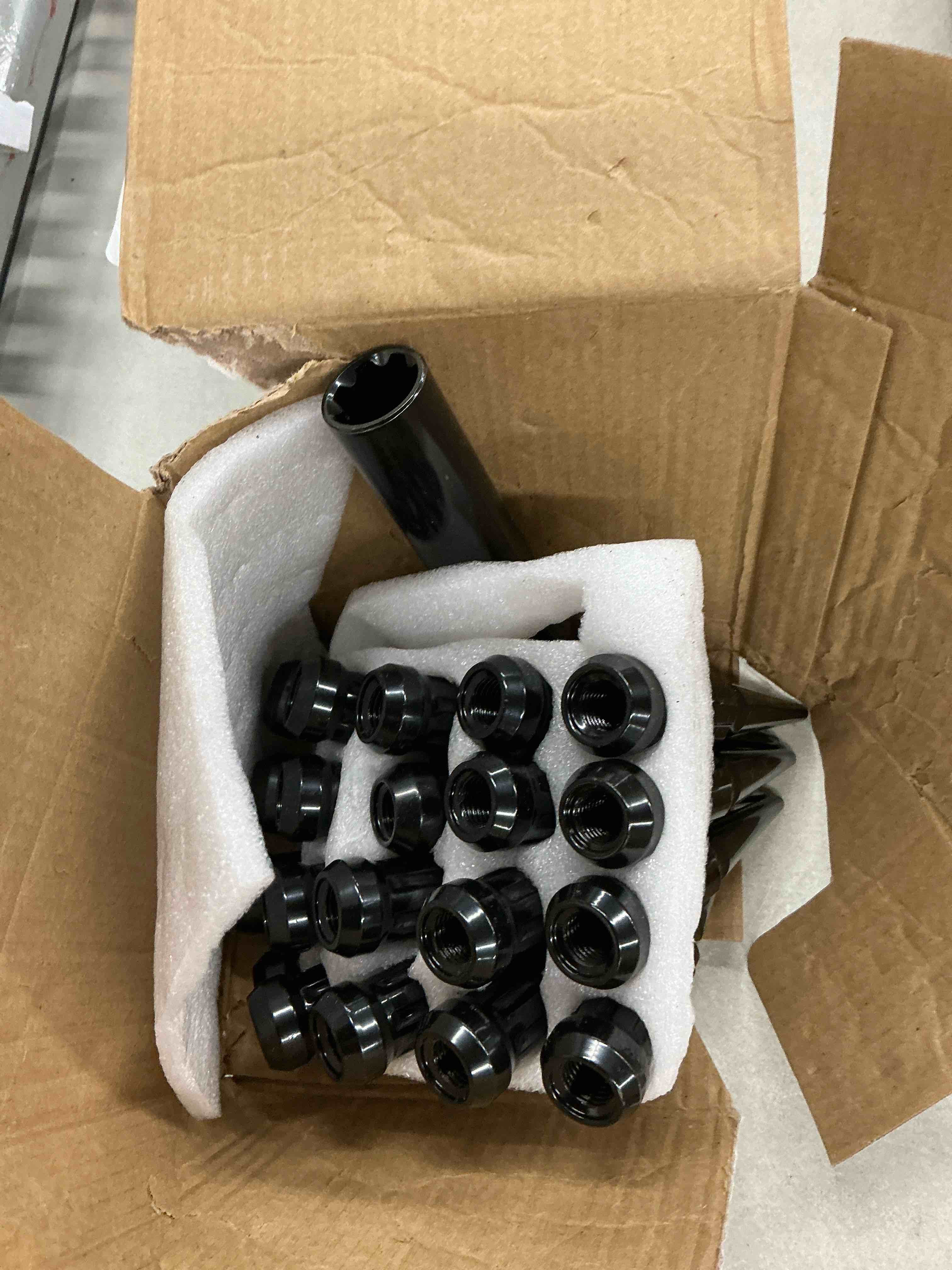 https://s3.amazonaws.com/lotting-images-prod/EmanualPiazza/TEA7037300_1781528447739.jpeg