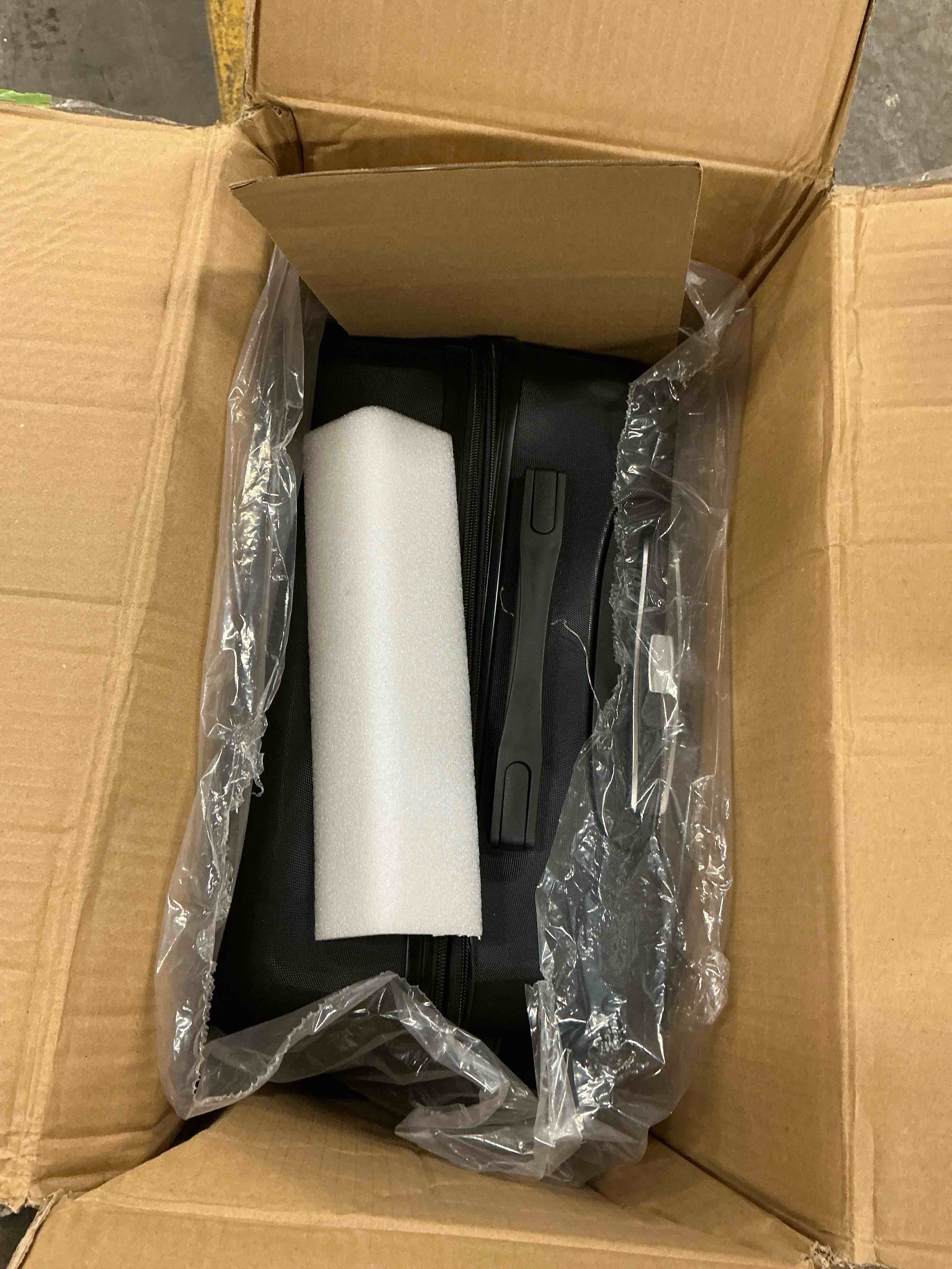 https://s3.amazonaws.com/lotting-images-prod/EmanualPiazza/TEA7037537_1781541355014.jpeg