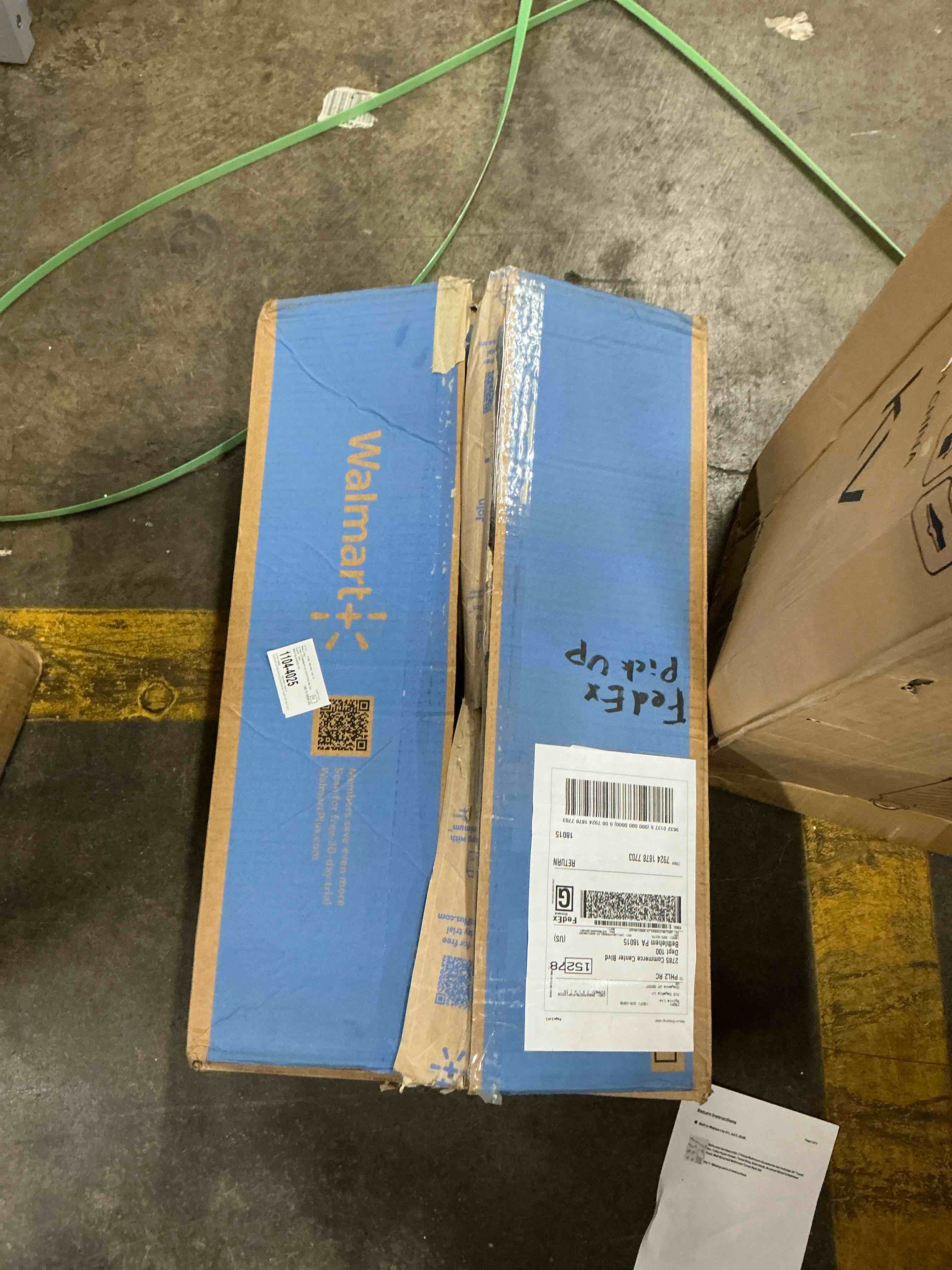 https://s3.amazonaws.com/lotting-images-prod/EmanualPiazza/TEA7037541_1781541988813.jpeg