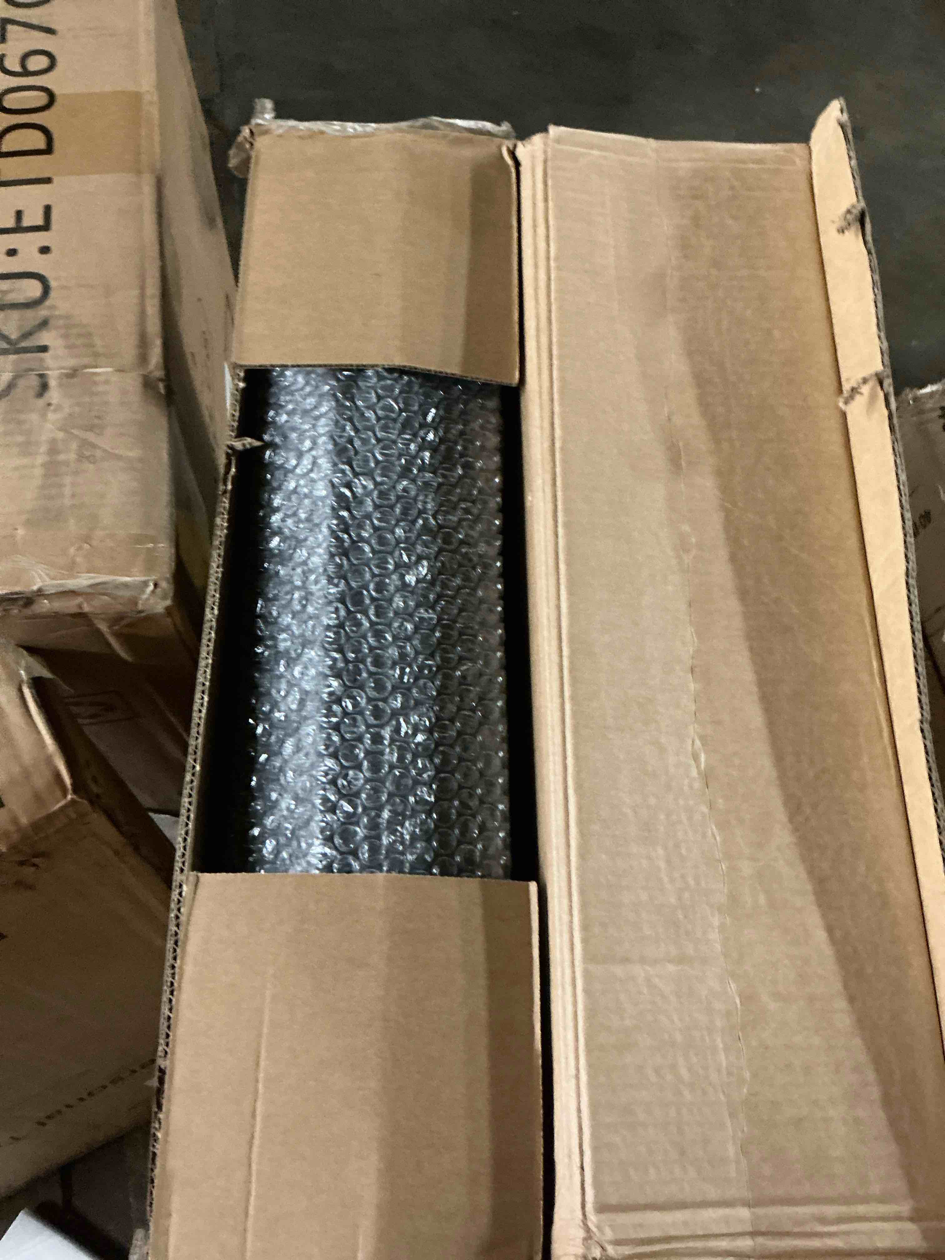 https://s3.amazonaws.com/lotting-images-prod/EmanualPiazza/TEA7037763_1781620582920.jpeg