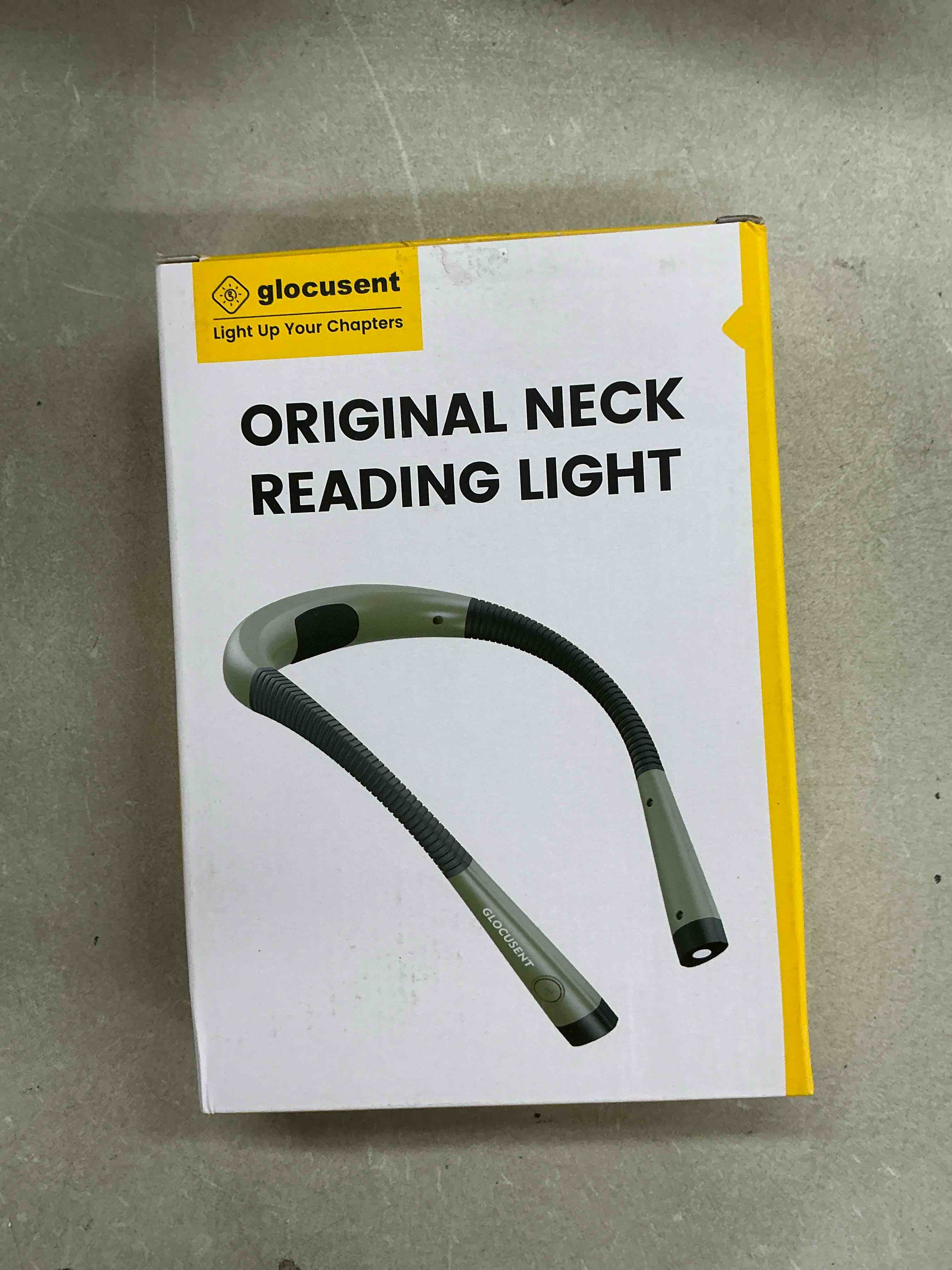 Condition photo showing Good Condition for glocusent book light, 3-color & 6-brightness reading light, bendable neck light, 80-hr lasting rechargeable book light, perfect reading lights for books in bed, knitting, repairing, book lovers gifts standard-medium green