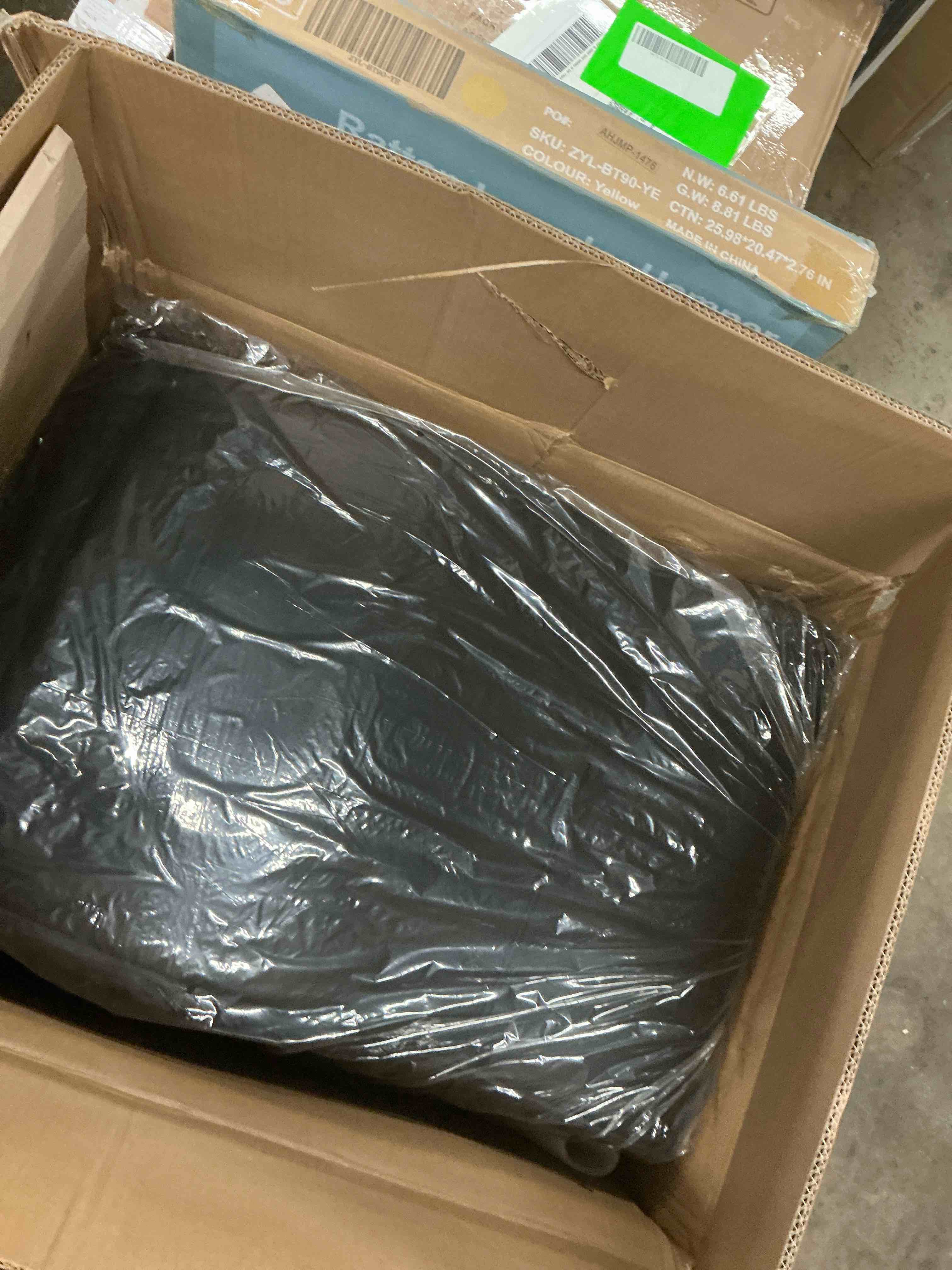 https://s3.amazonaws.com/lotting-images-prod/EmanualPiazza/TEA7039089_1781622181543.jpeg