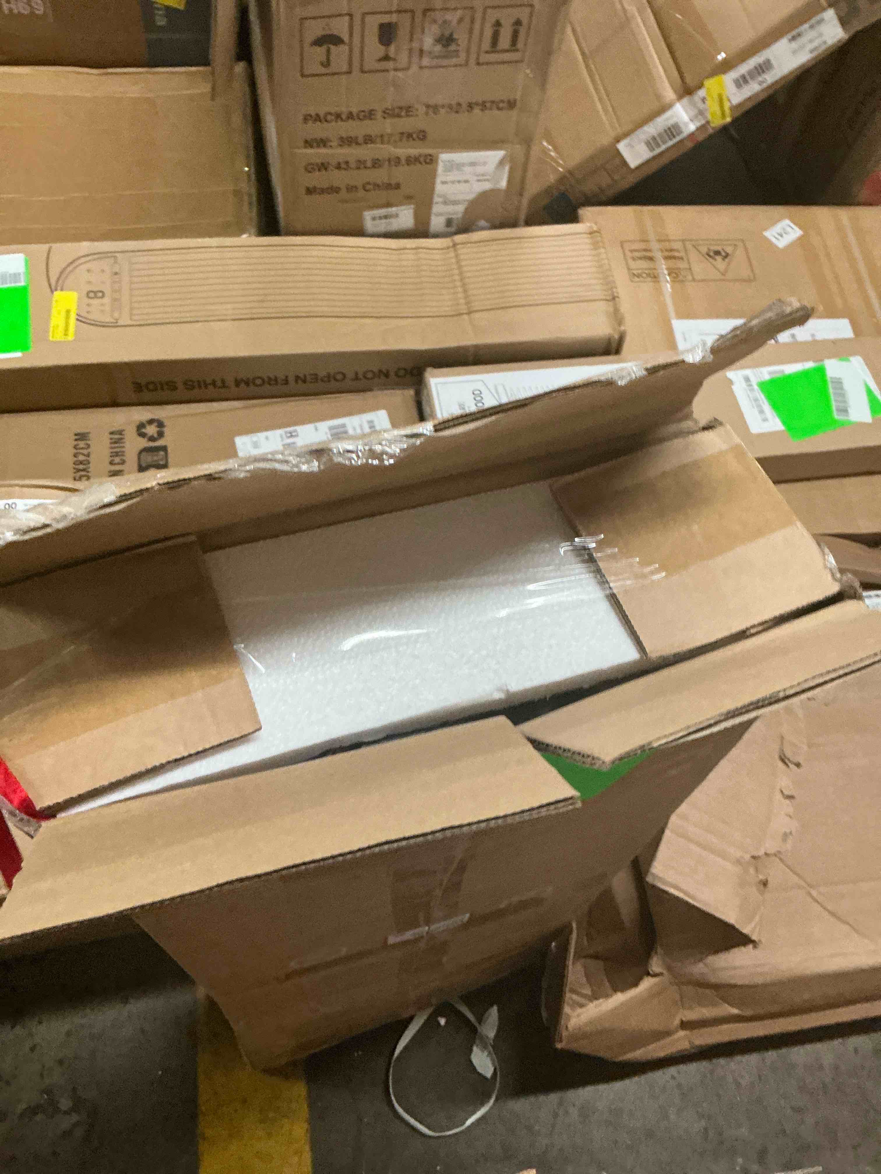 https://s3.amazonaws.com/lotting-images-prod/EmanualPiazza/TEA7039101_1781620545127.jpeg