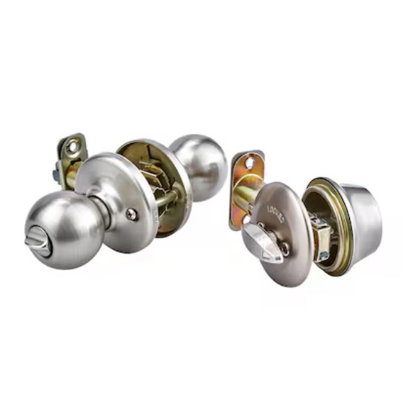 Kwikset Polo Satin Nickel Exterior Single-Cylinder Deadbolt and Keyed Entry Door Knob Combo Pack
