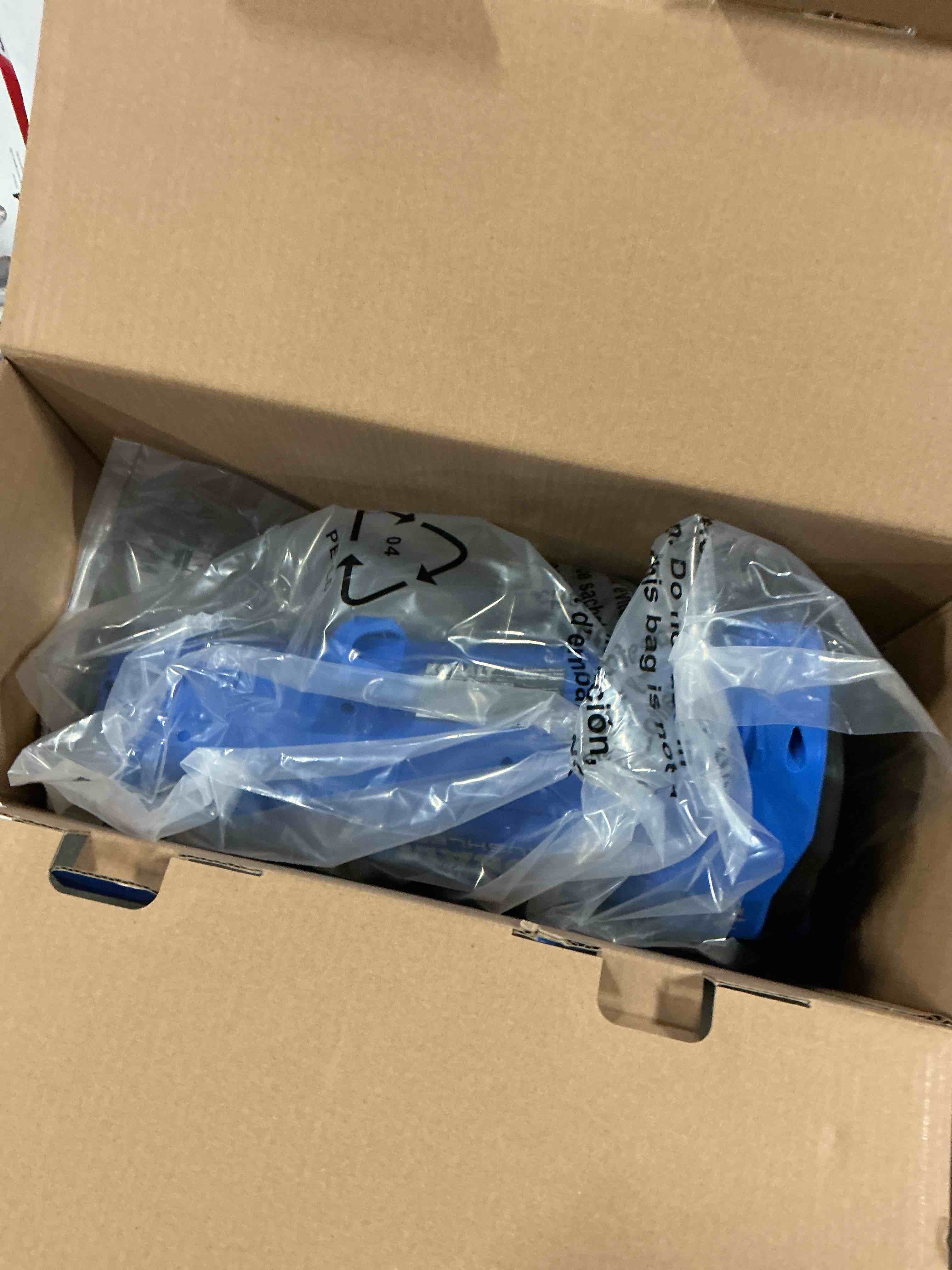https://s3.amazonaws.com/lotting-images-prod/EmanualPiazza/TEA7039245_1782142407689.jpeg