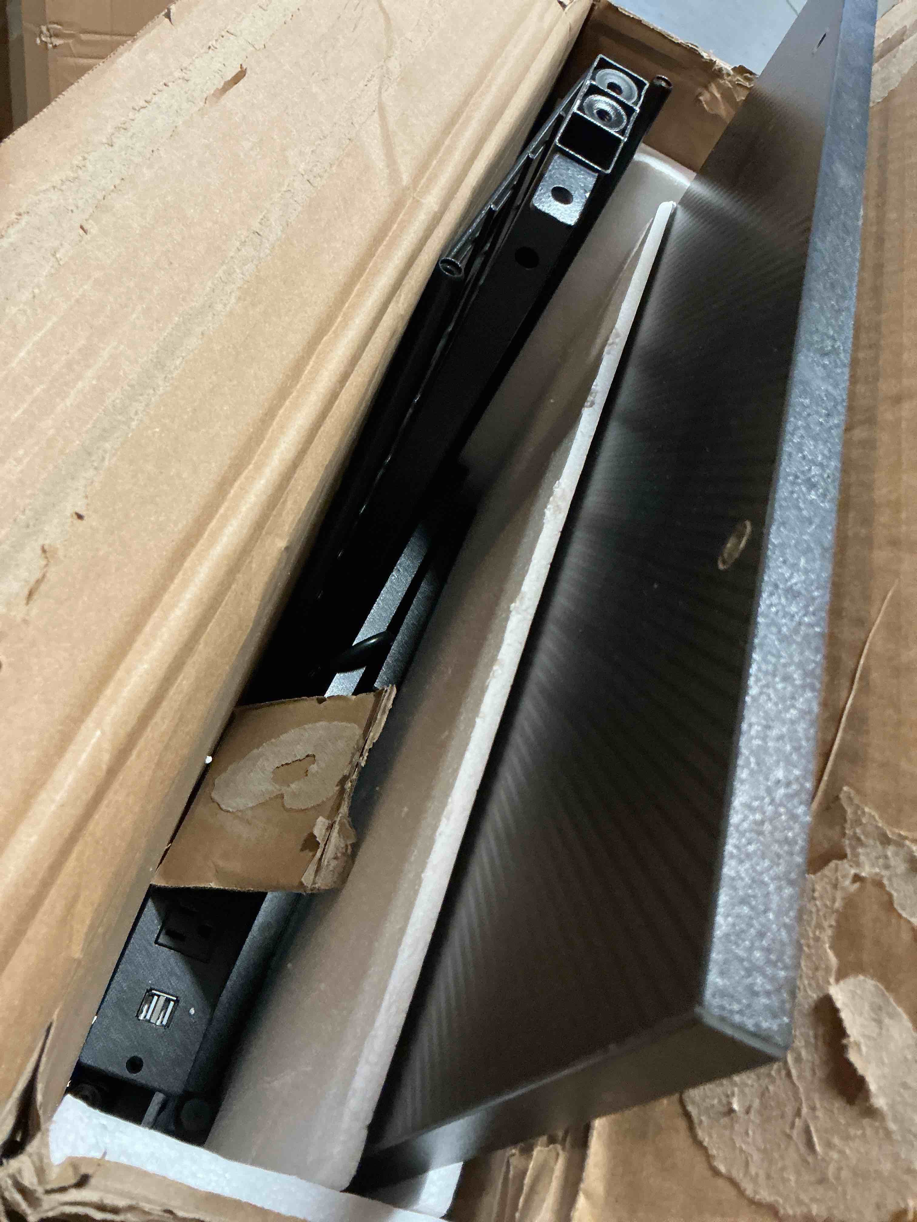 https://s3.amazonaws.com/lotting-images-prod/EmanualPiazza/TEA7039856_1785516533583.jpeg