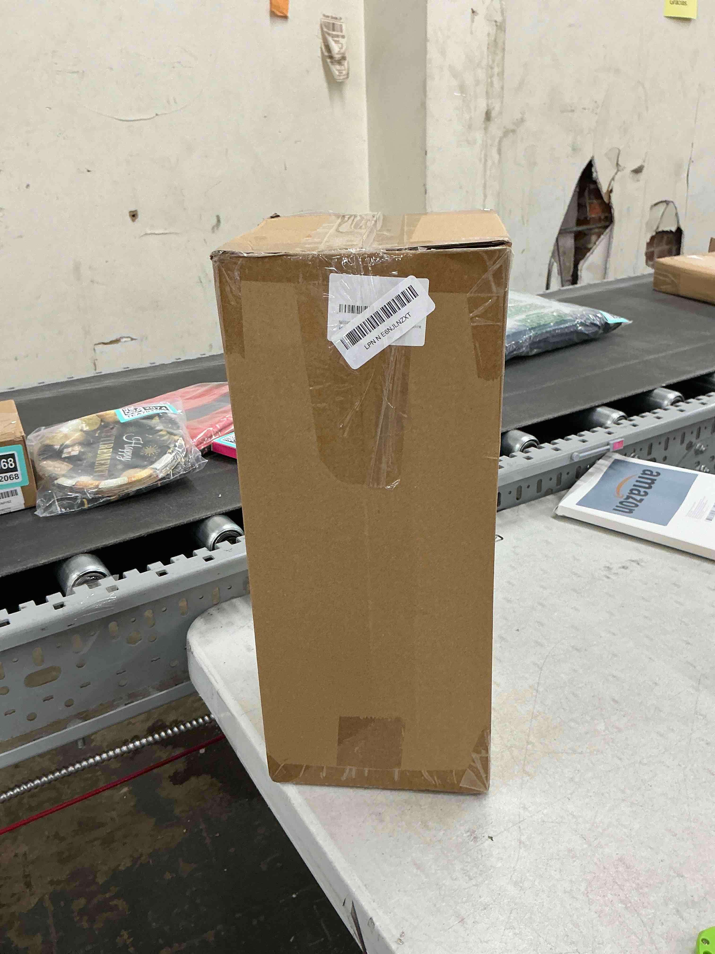 https://s3.amazonaws.com/lotting-images-prod/EmanualPiazza/TEA7042076_1781529768618.jpeg
