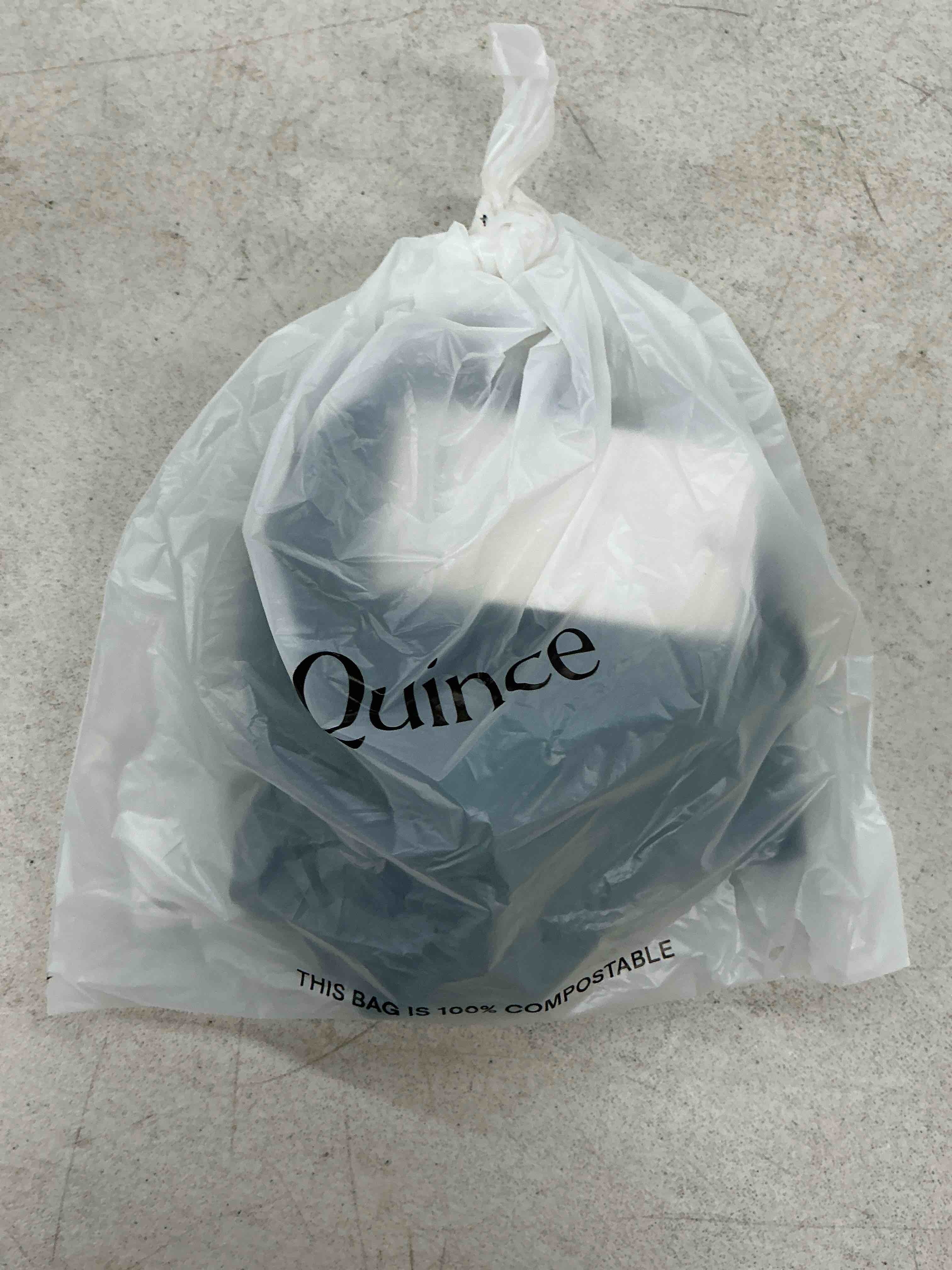 Condition photo showing New/Like New for quince italian high-rise bikini bottom, m, palm