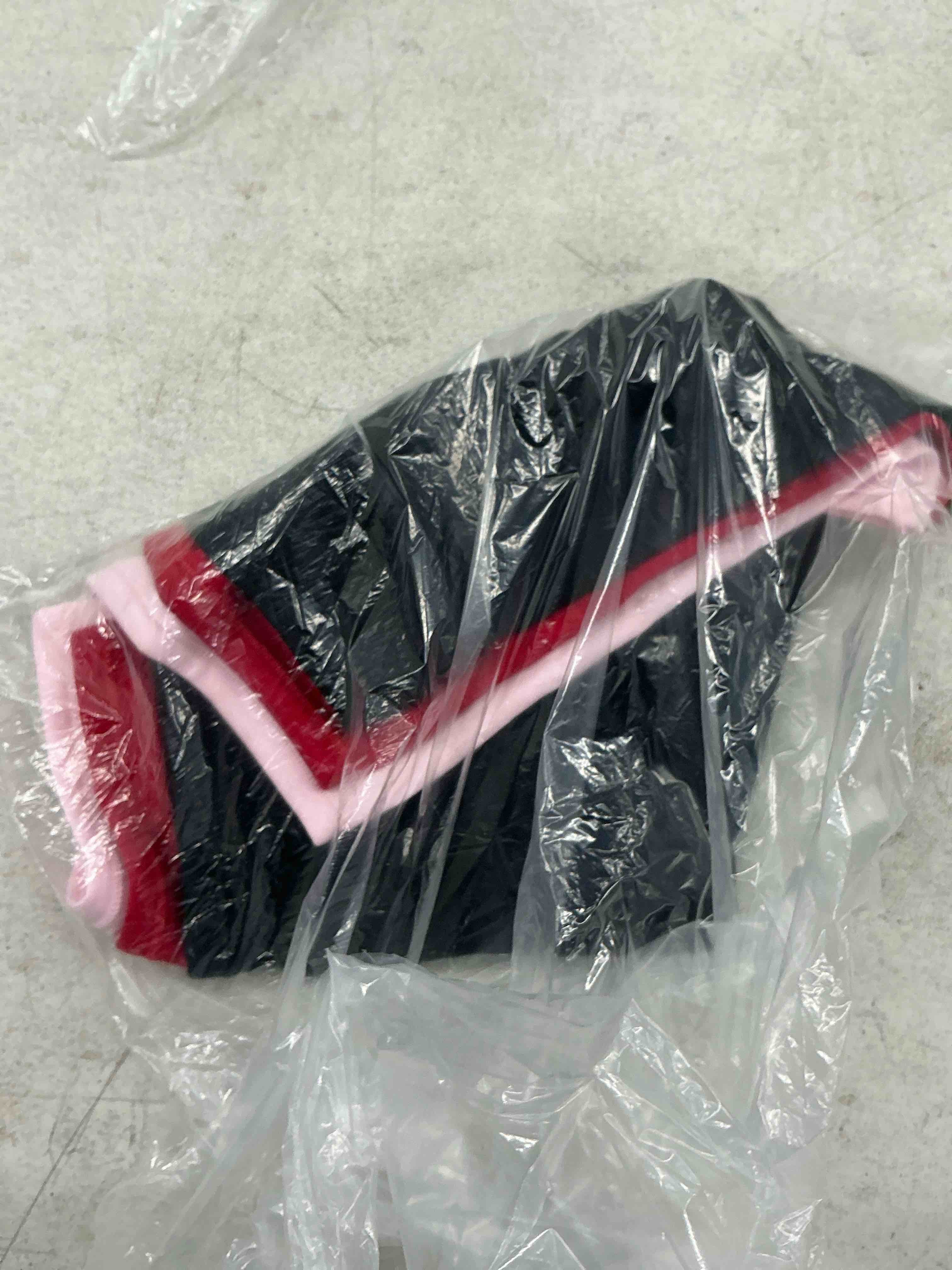 Condition photo showing New/Like New for quince organic cotton boyshort (6-pack), l, black/light pink/ruby