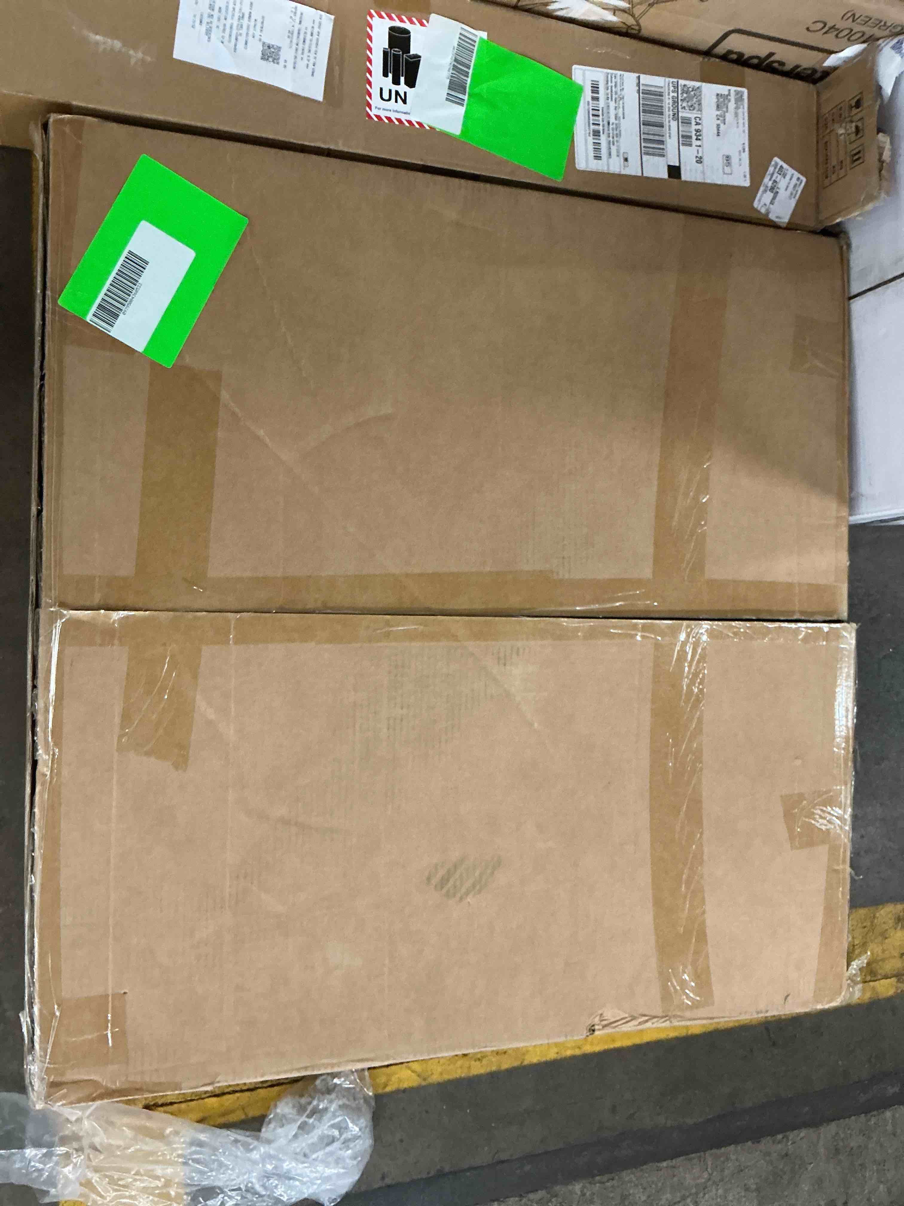 https://s3.amazonaws.com/lotting-images-prod/EmanualPiazza/TEA7046031_1782136904385.jpeg
