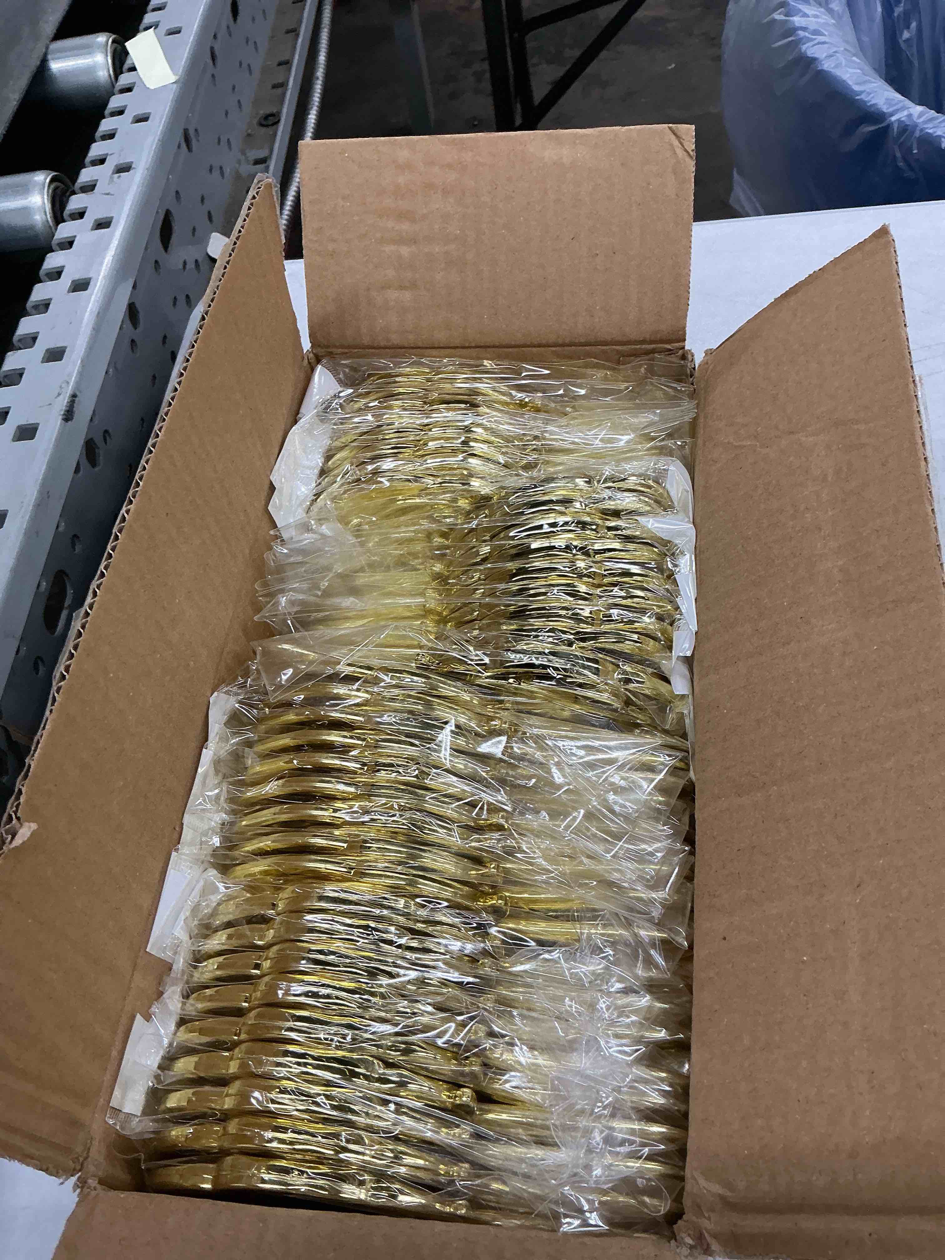 https://s3.amazonaws.com/lotting-images-prod/EmanualPiazza/TEA7388477_1788375488981.jpeg