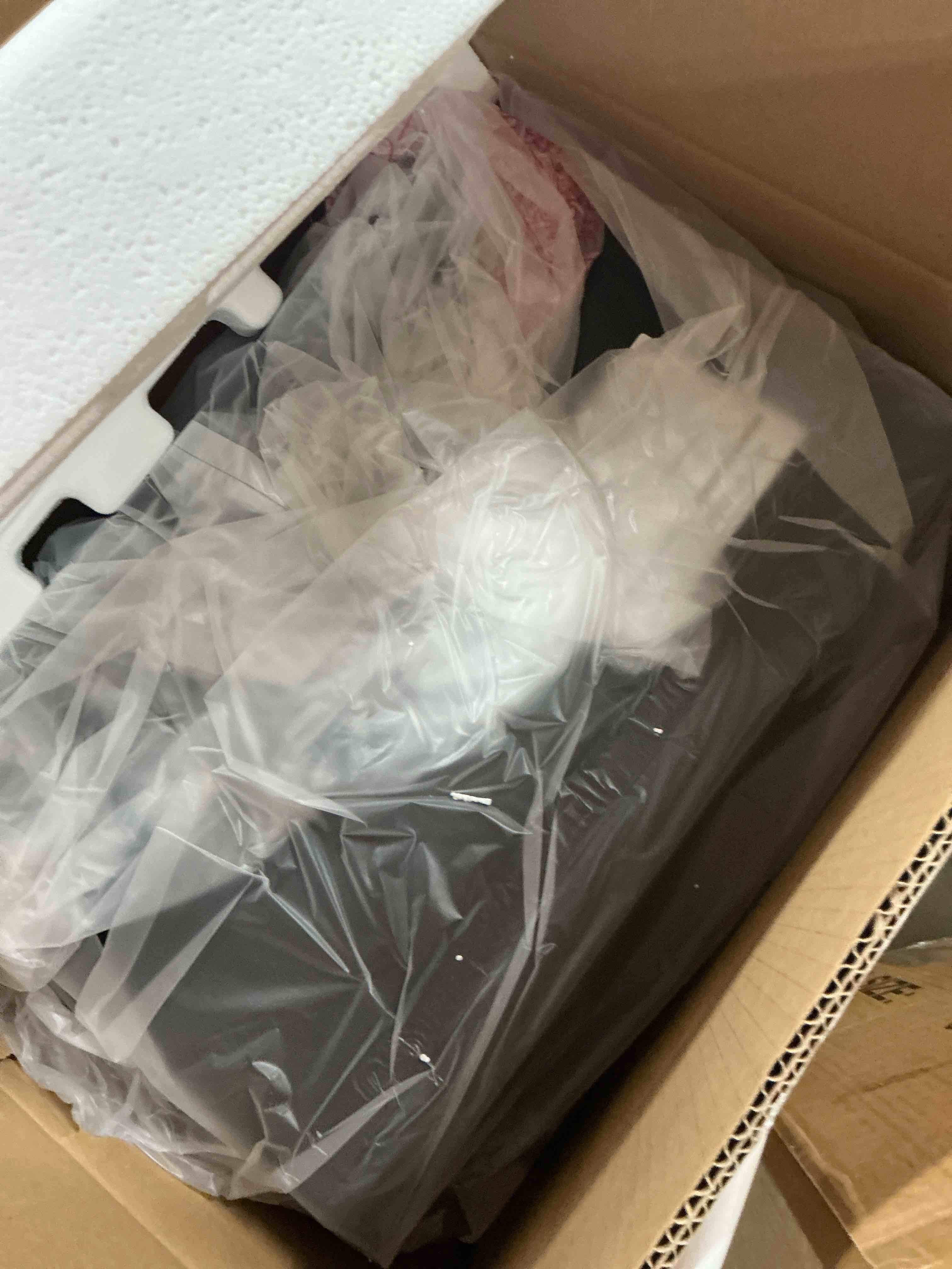 https://s3.amazonaws.com/lotting-images-prod/EmanualPiazza/TEA7390371_1789506266627.jpeg