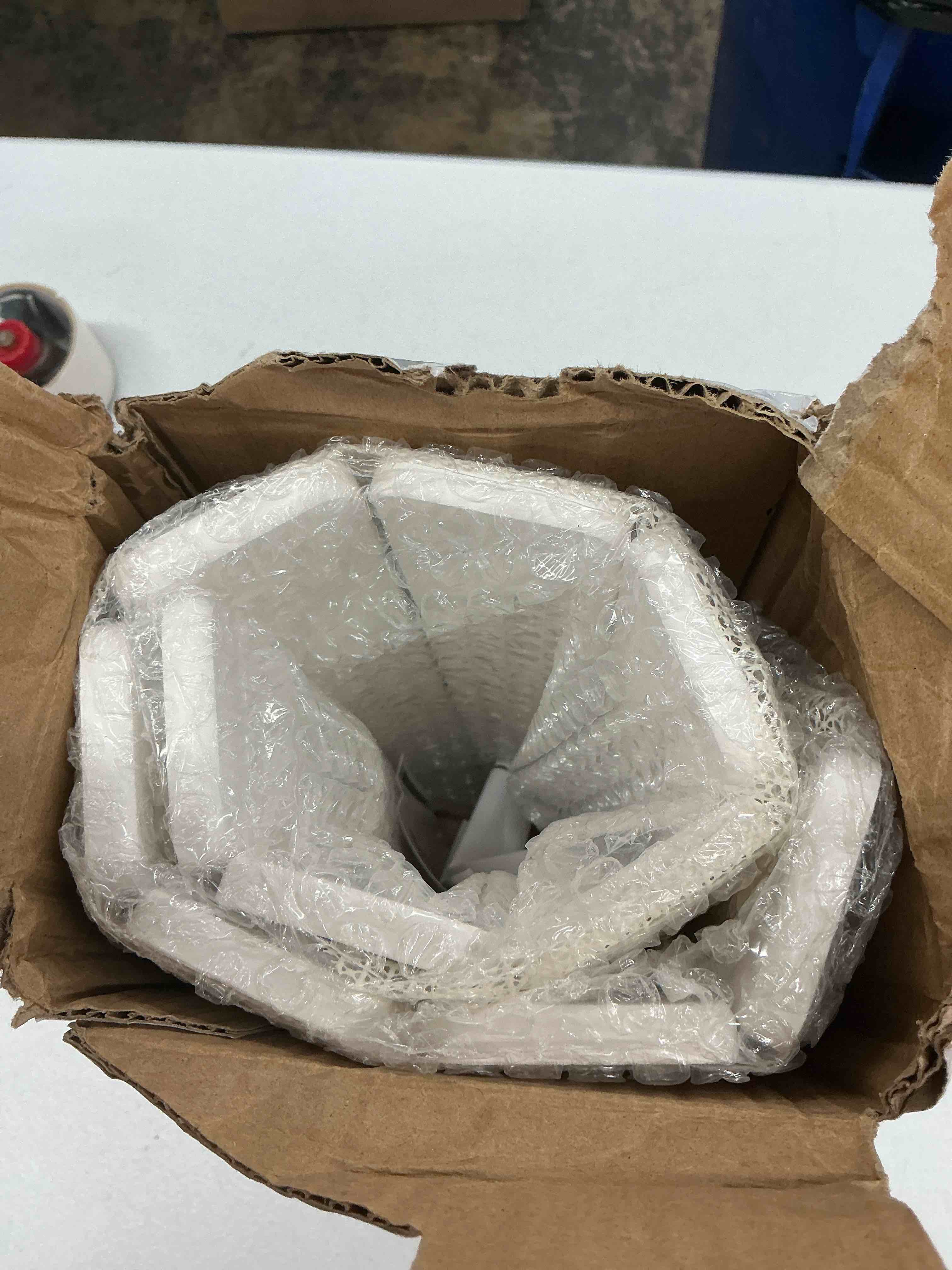 https://s3.amazonaws.com/lotting-images-prod/EmanualPiazza/TEA7396695_1789414630750.jpeg