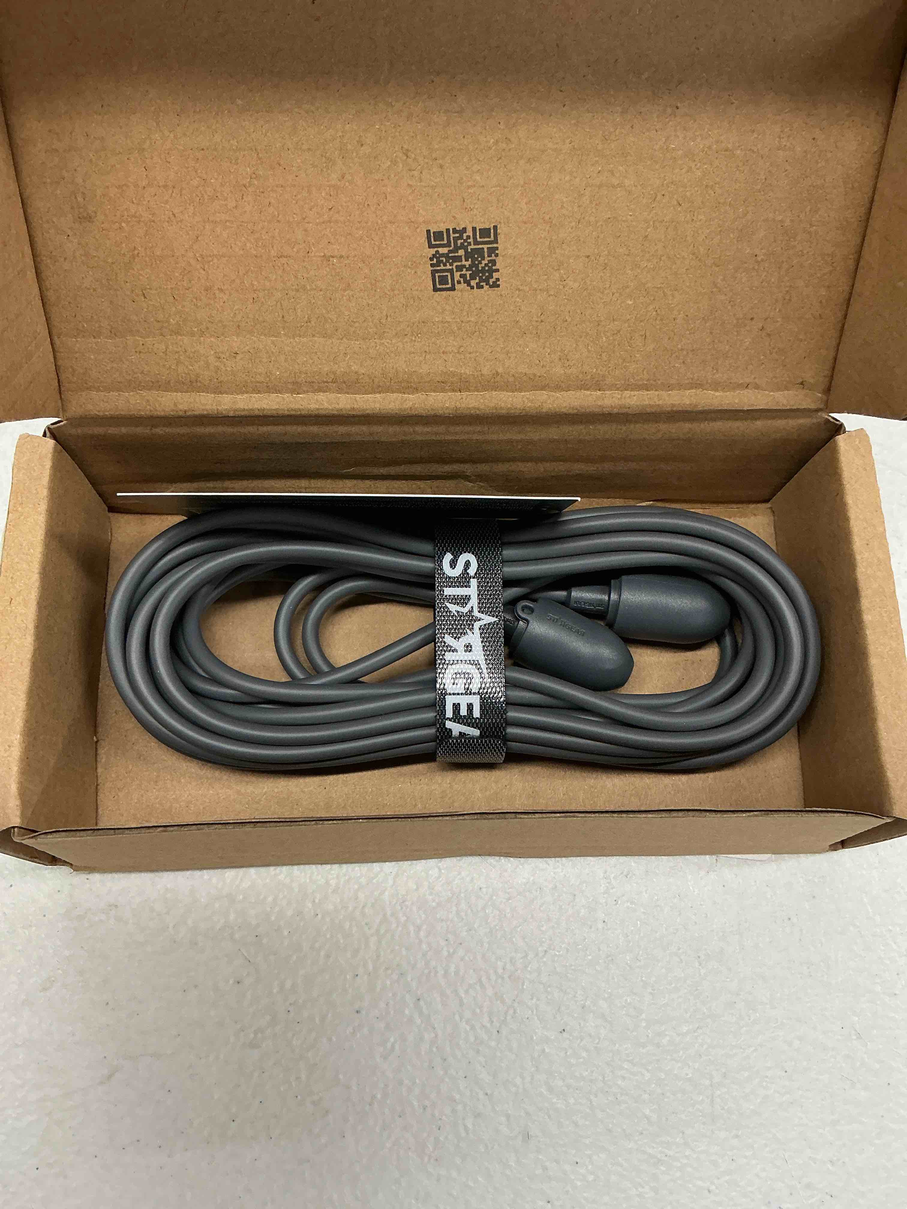 https://s3.amazonaws.com/lotting-images-prod/EmanualPiazza/TEA7396820_1789486728140.jpeg