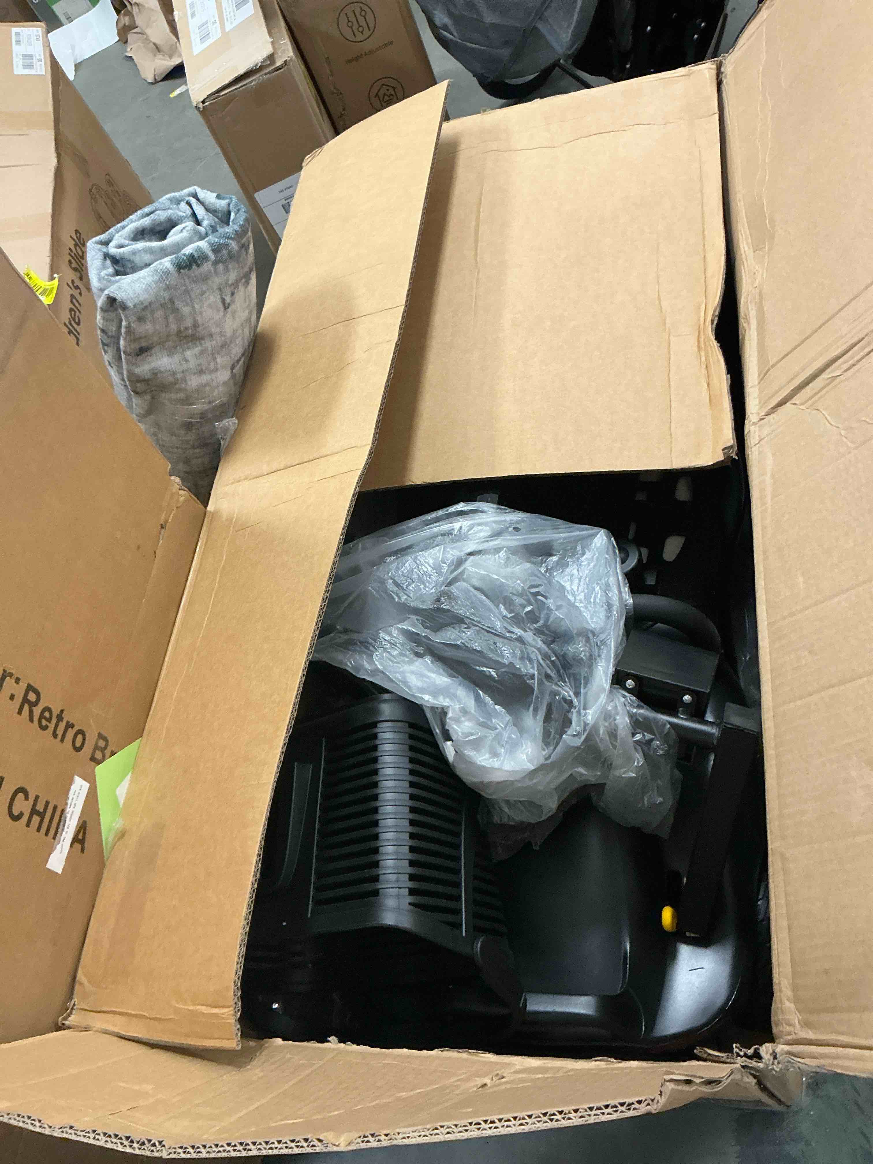 https://s3.amazonaws.com/lotting-images-prod/EmanualPiazza/YEL6862462_1746820561199.jpeg
