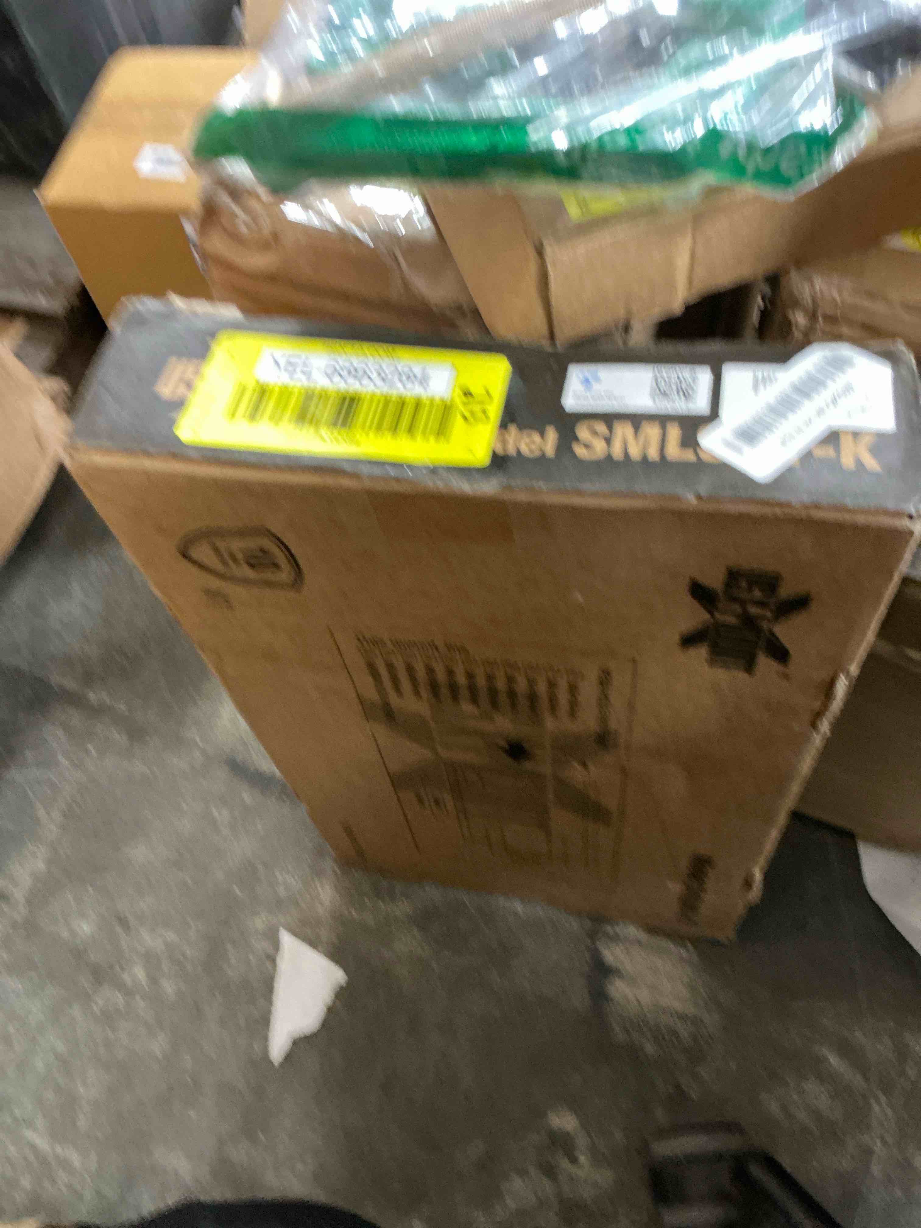 https://s3.amazonaws.com/lotting-images-prod/EmanualPiazza/YEL6863284_1745264669180.jpeg