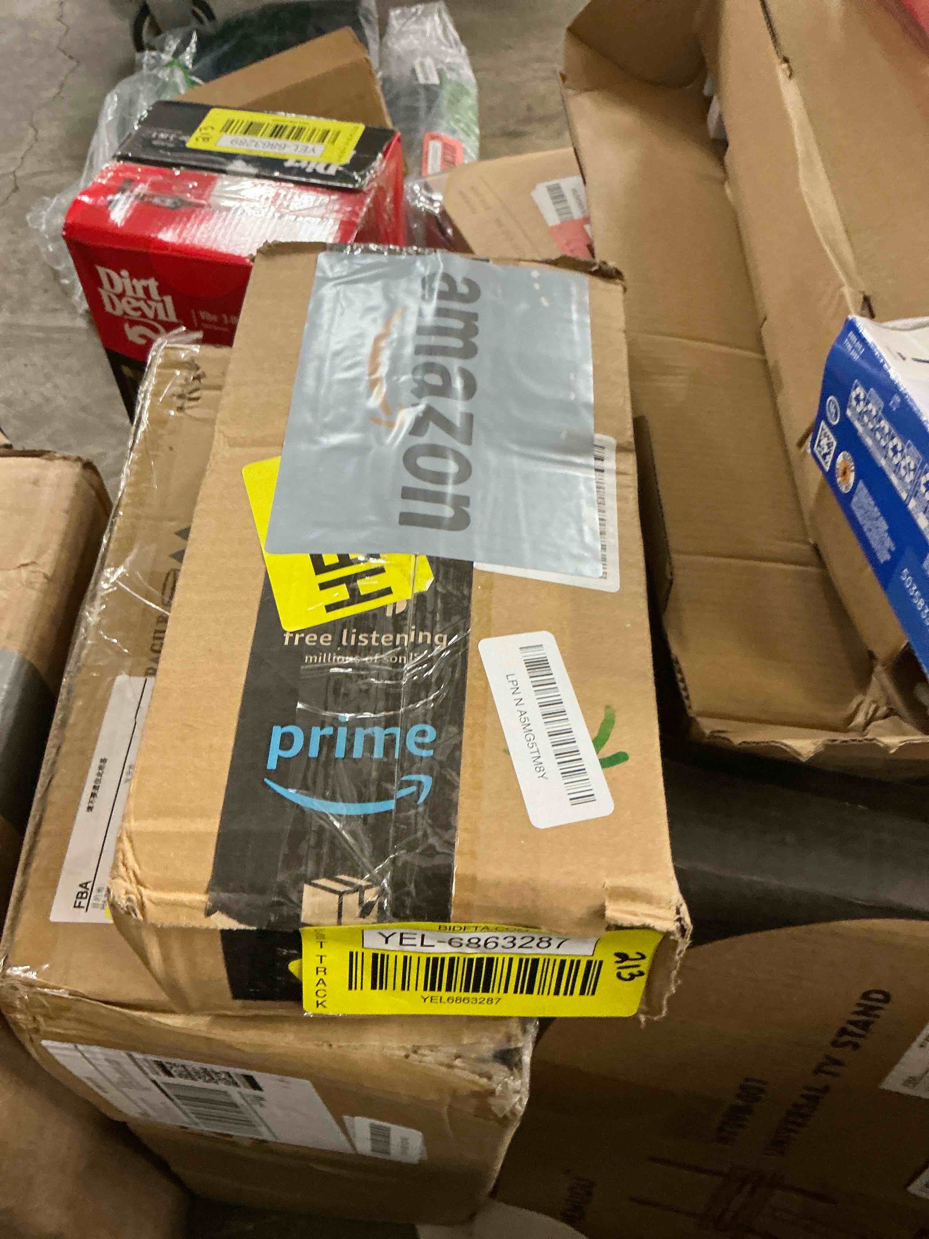 https://s3.amazonaws.com/lotting-images-prod/EmanualPiazza/YEL6863287_1745264298377.jpeg