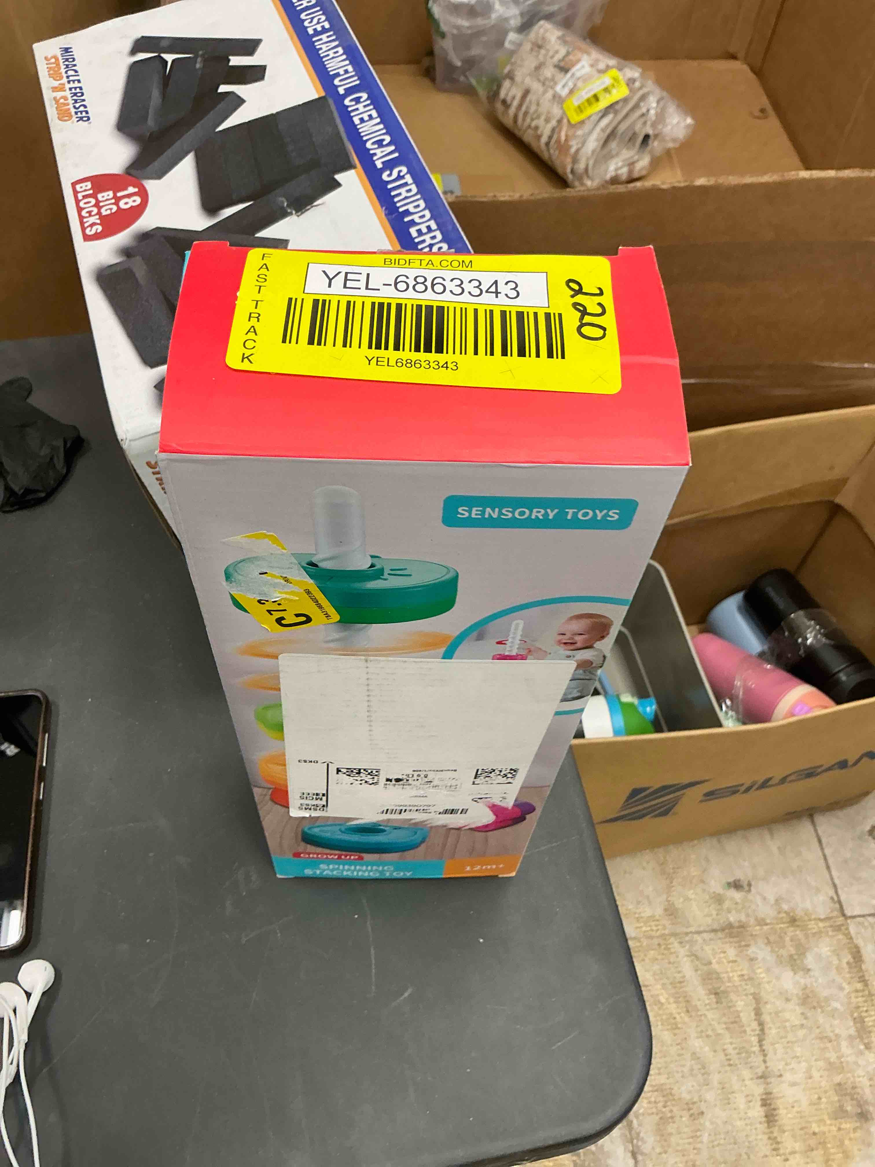 https://s3.amazonaws.com/lotting-images-prod/EmanualPiazza/YEL6863343_1745425714586.jpeg