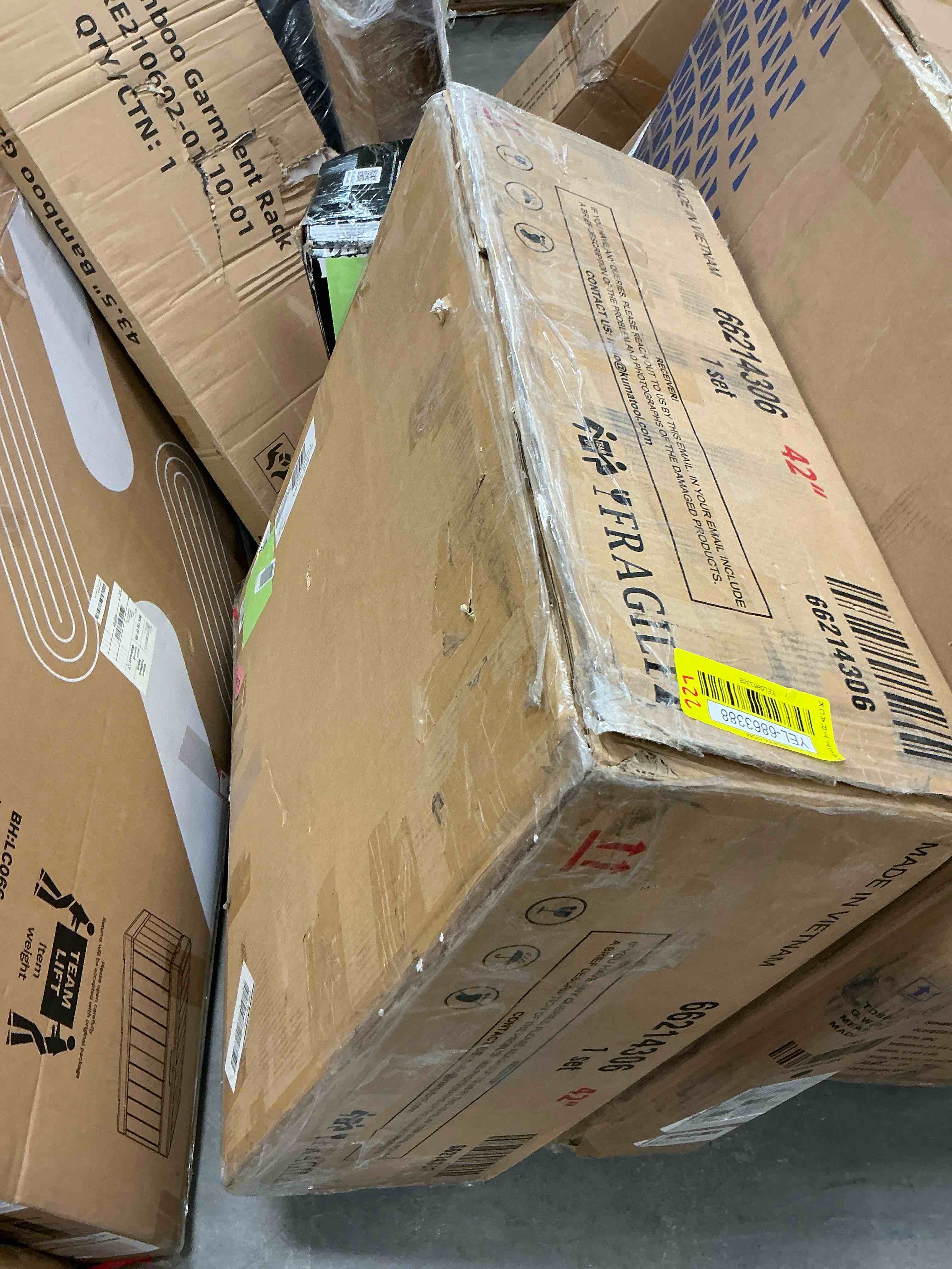 https://s3.amazonaws.com/lotting-images-prod/EmanualPiazza/YEL6863388_1745515138297.jpeg
