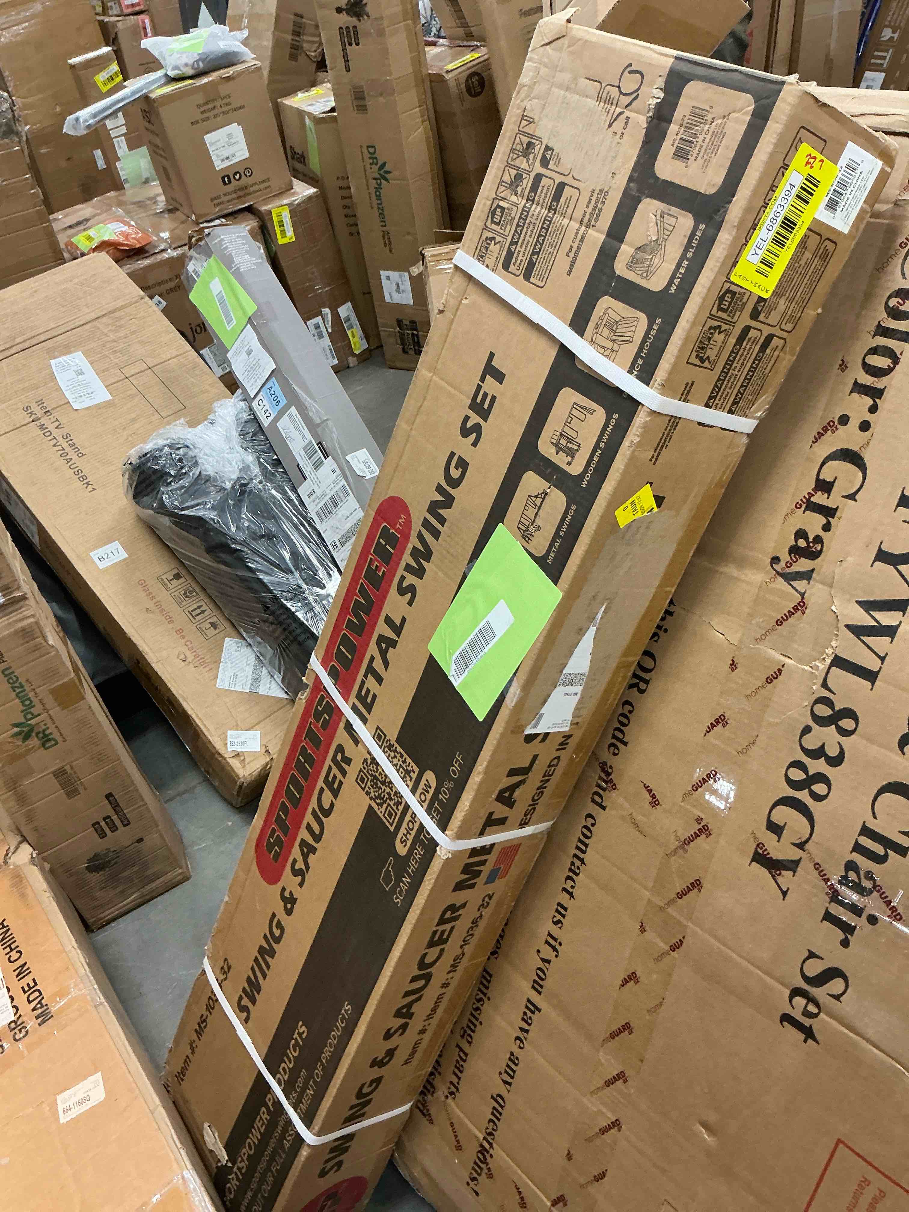 https://s3.amazonaws.com/lotting-images-prod/EmanualPiazza/YEL6863394_1745515735001.jpeg