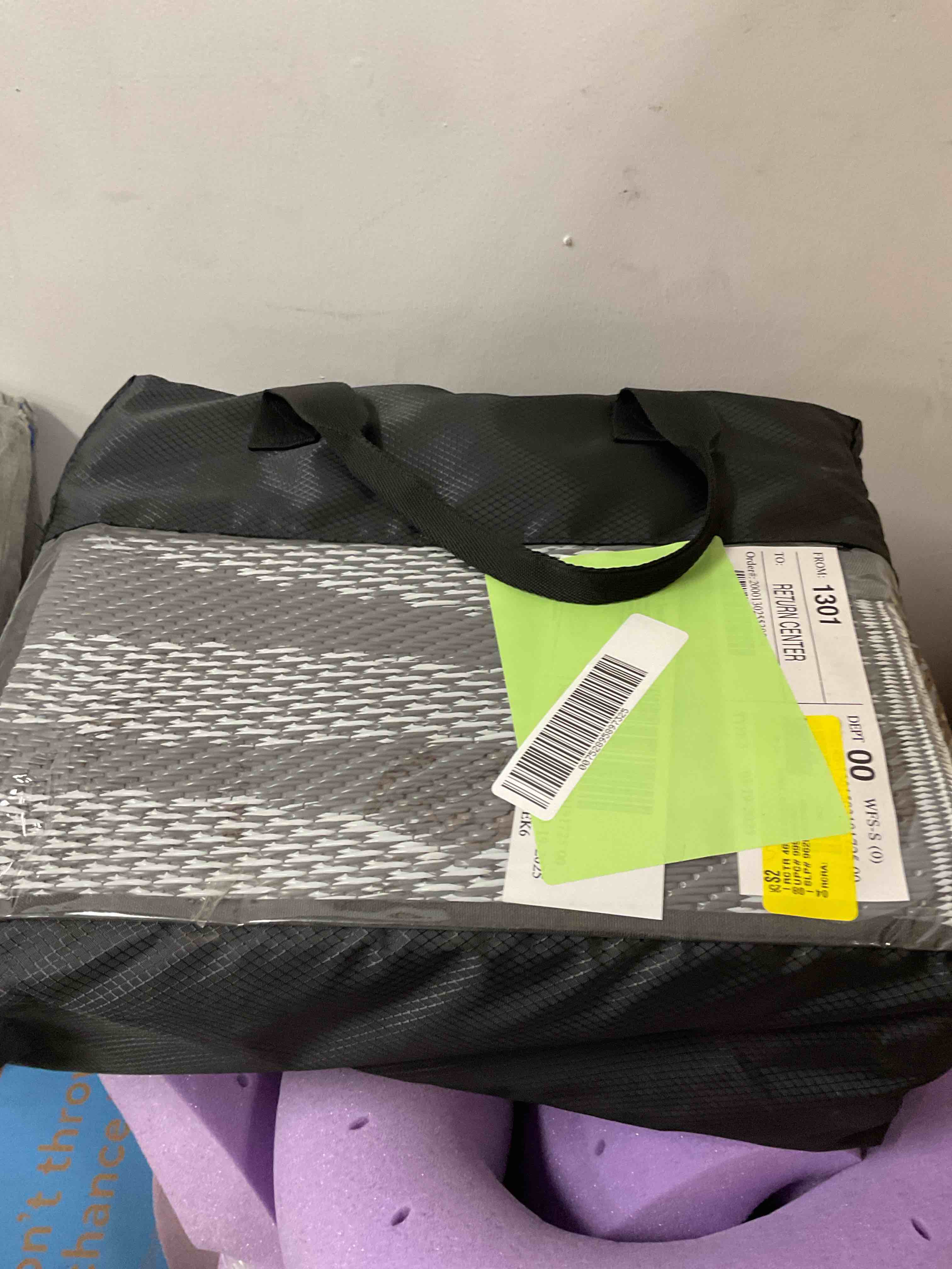 https://s3.amazonaws.com/lotting-images-prod/EmanualPiazza/YEL6863571_1745589072634.jpeg