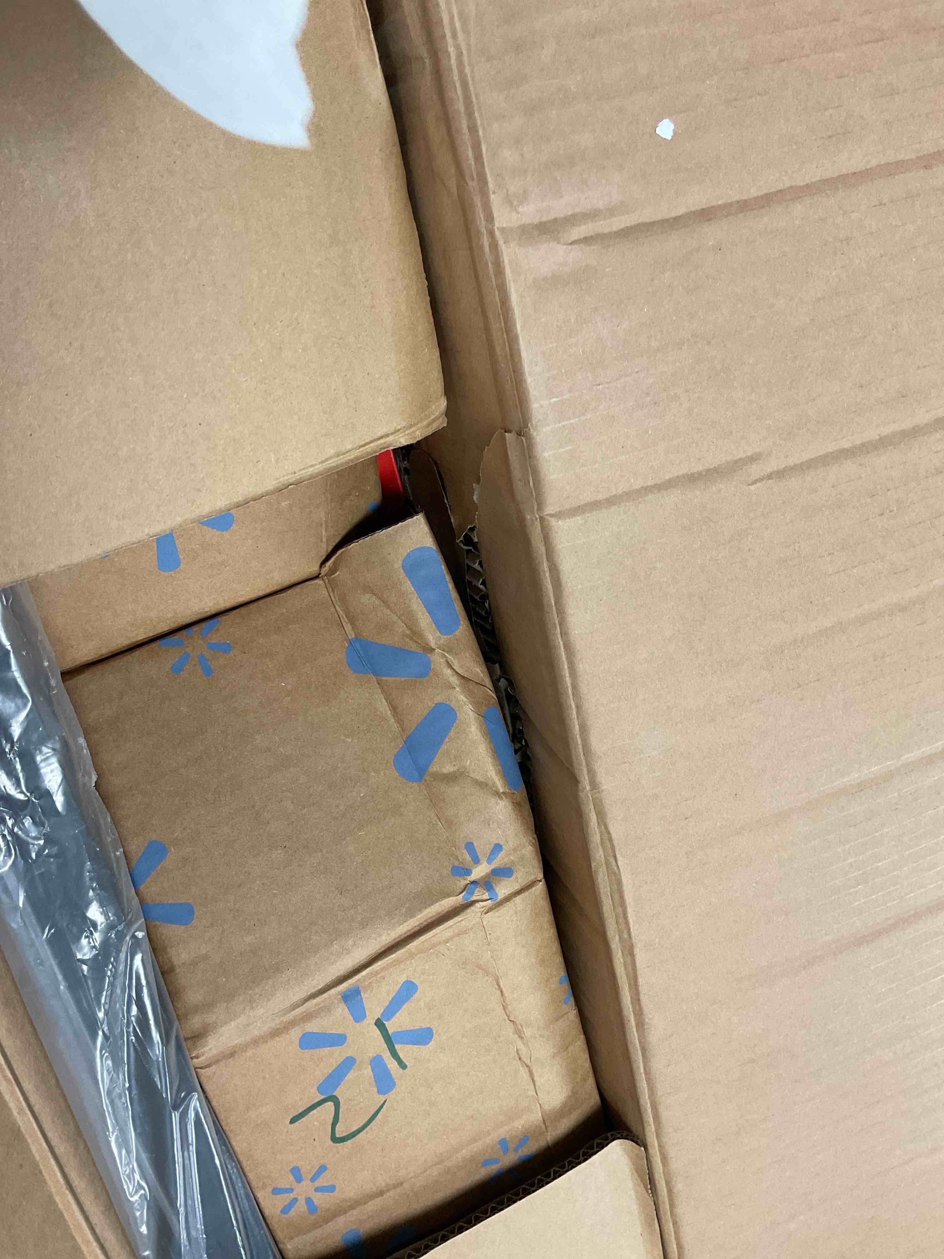 https://s3.amazonaws.com/lotting-images-prod/EmanualPiazza/YEL6863579_1745589825195.jpeg