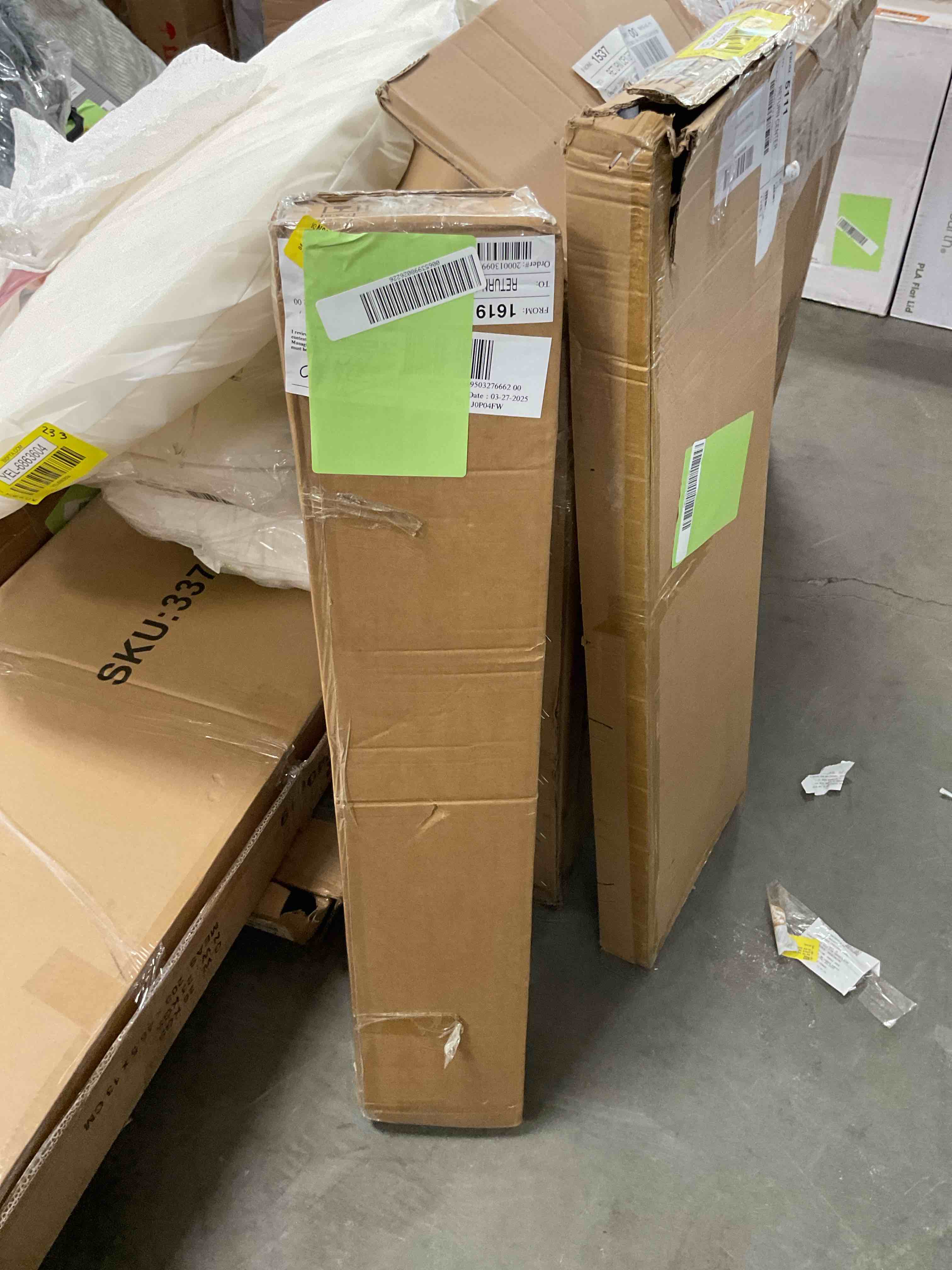https://s3.amazonaws.com/lotting-images-prod/EmanualPiazza/YEL6863606_1745592938942.jpeg