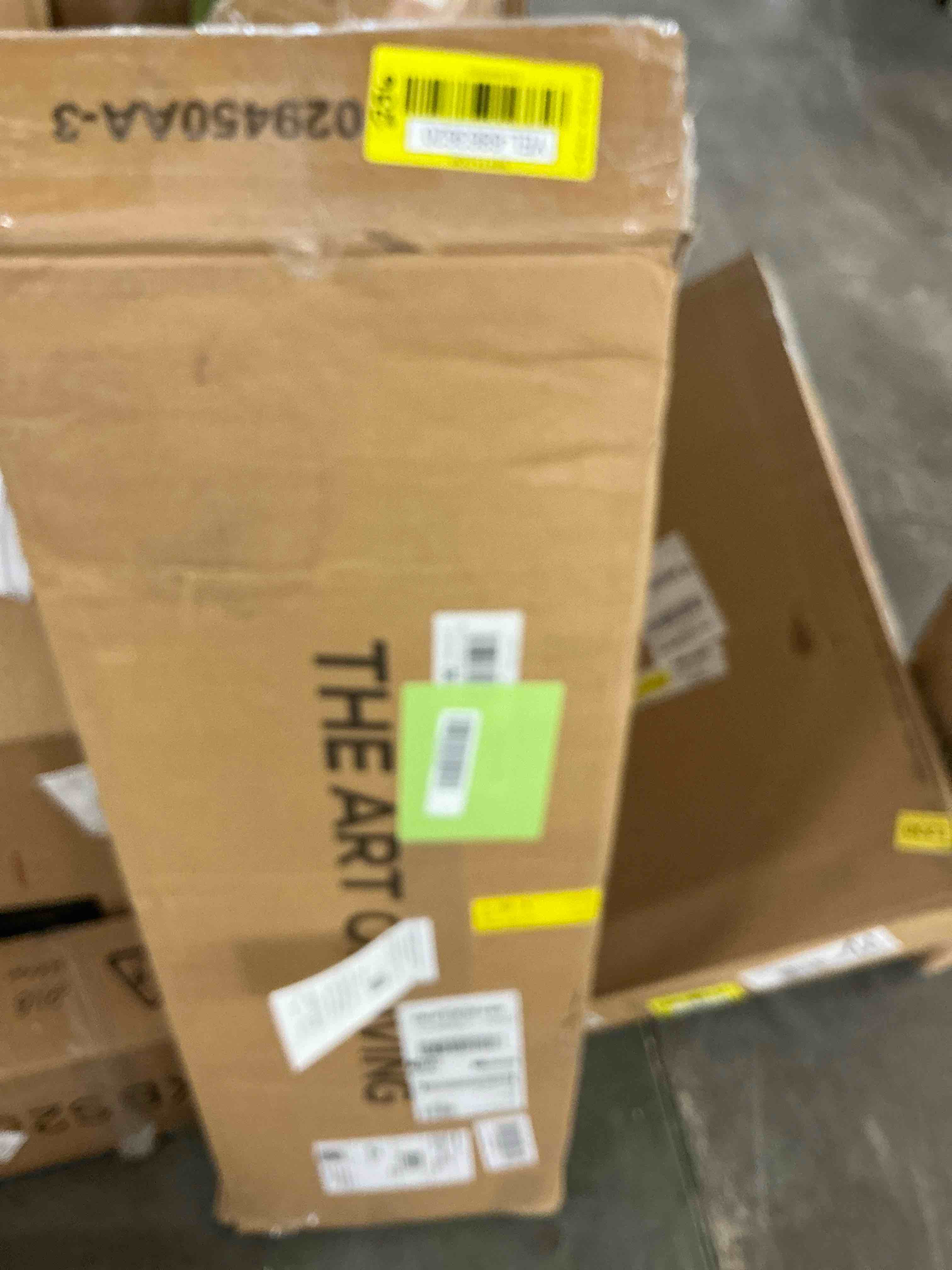 https://s3.amazonaws.com/lotting-images-prod/EmanualPiazza/YEL6863620_1745591813163.jpeg