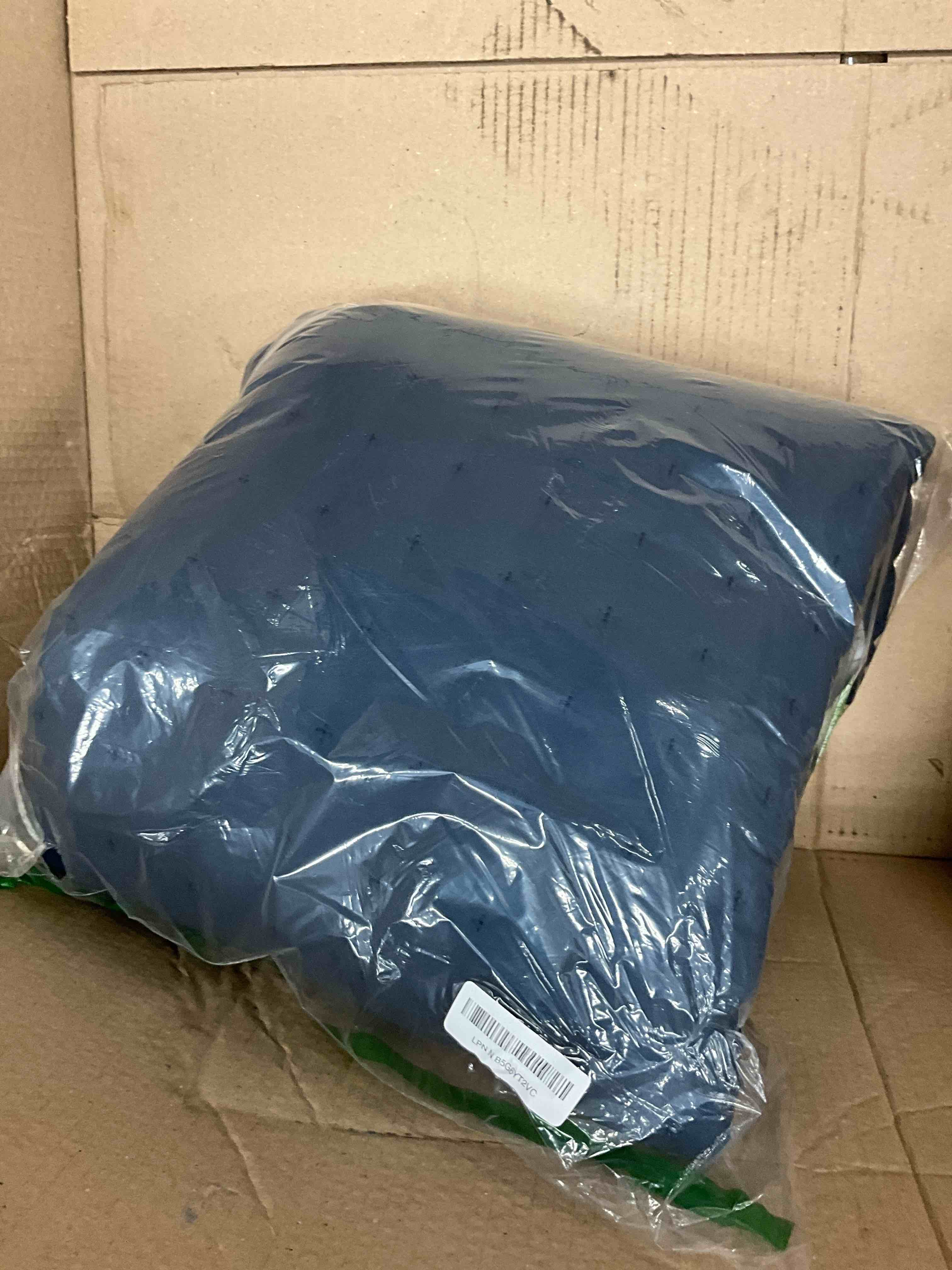 https://s3.amazonaws.com/lotting-images-prod/EmanualPiazza/YEL6863954_1746210000168.jpeg