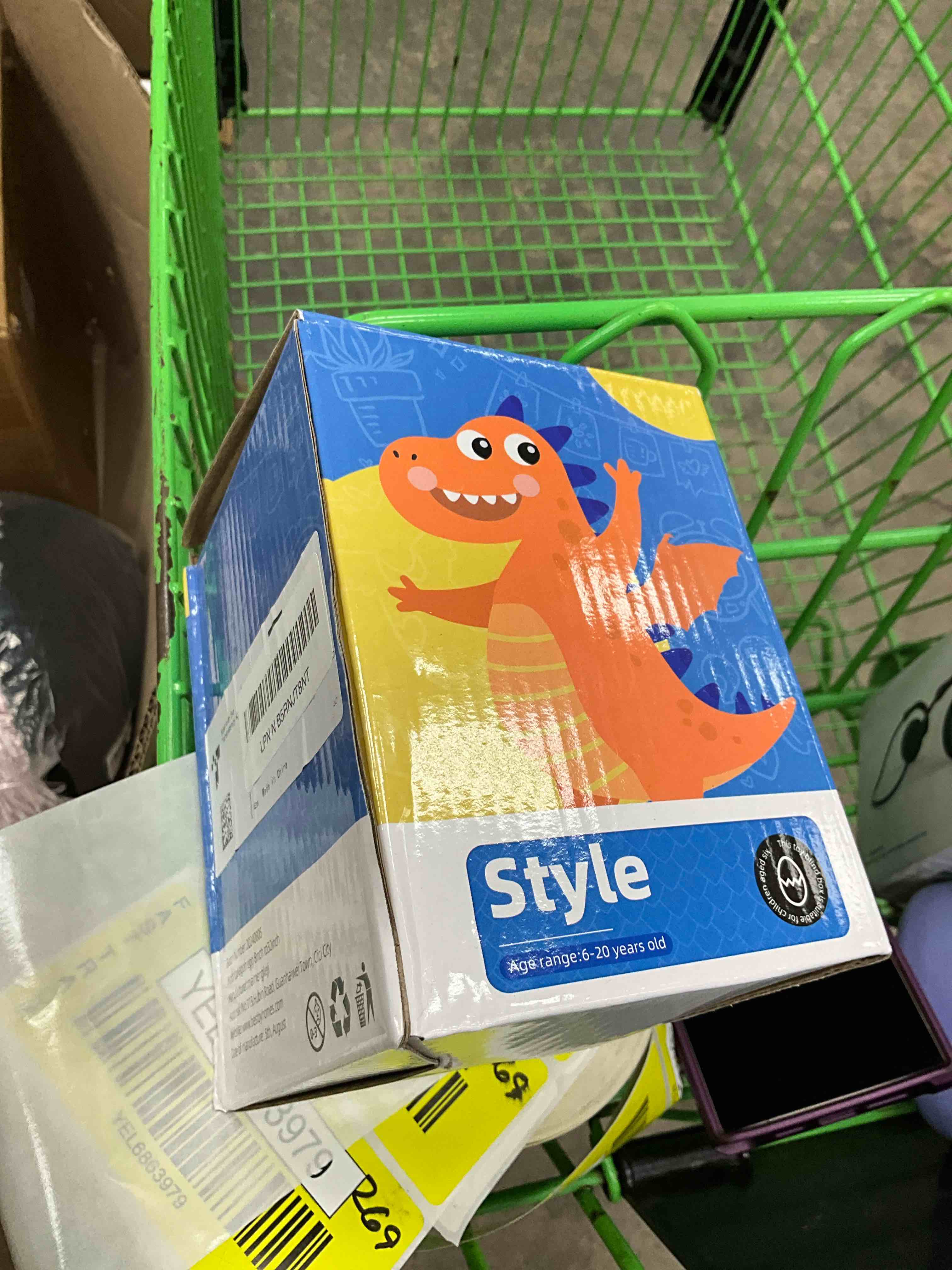 https://s3.amazonaws.com/lotting-images-prod/EmanualPiazza/YEL6863974_1746212309696.jpeg