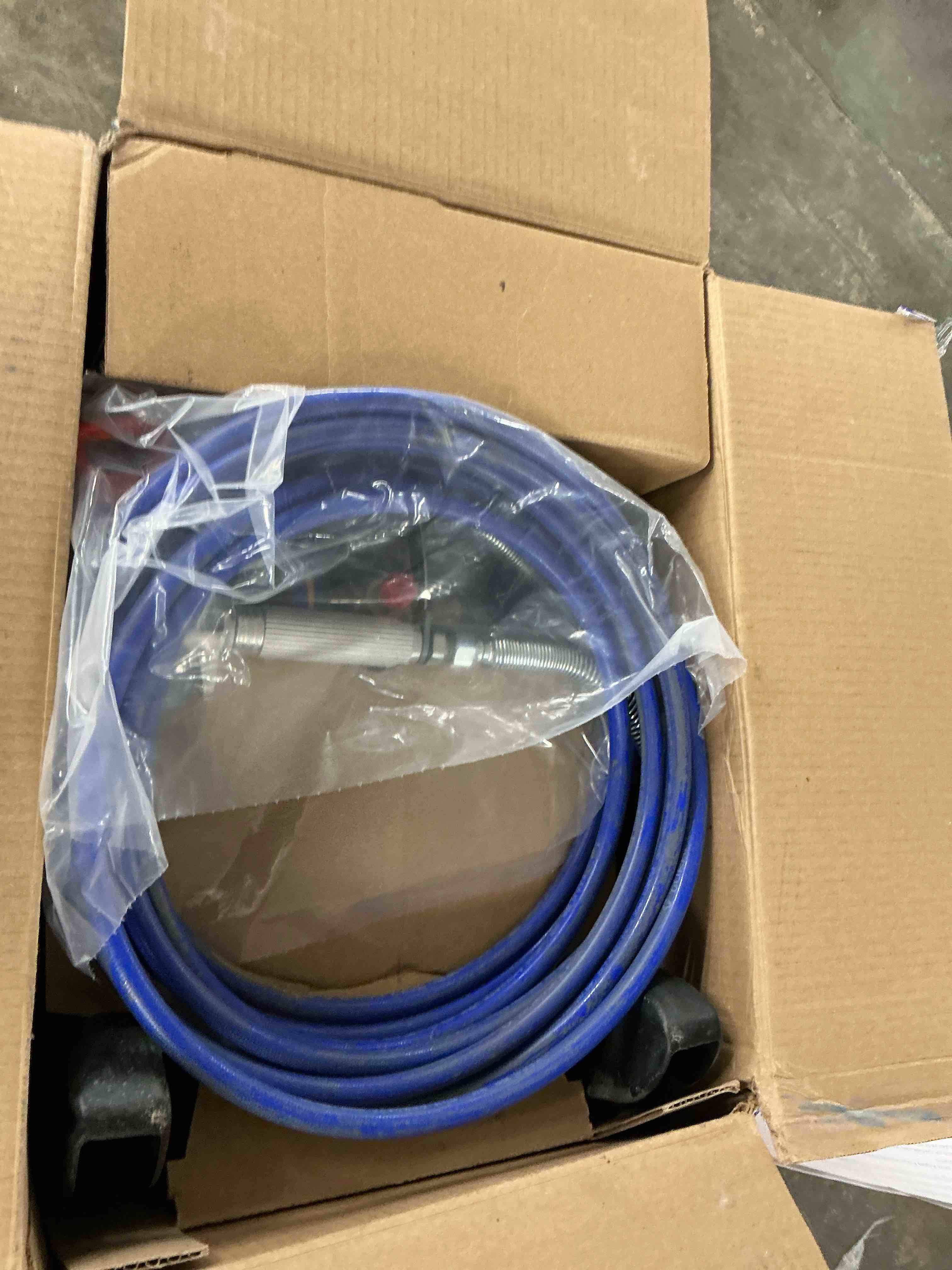 https://s3.amazonaws.com/lotting-images-prod/EmanualPiazza/YEL6864117_1746738733989.jpeg