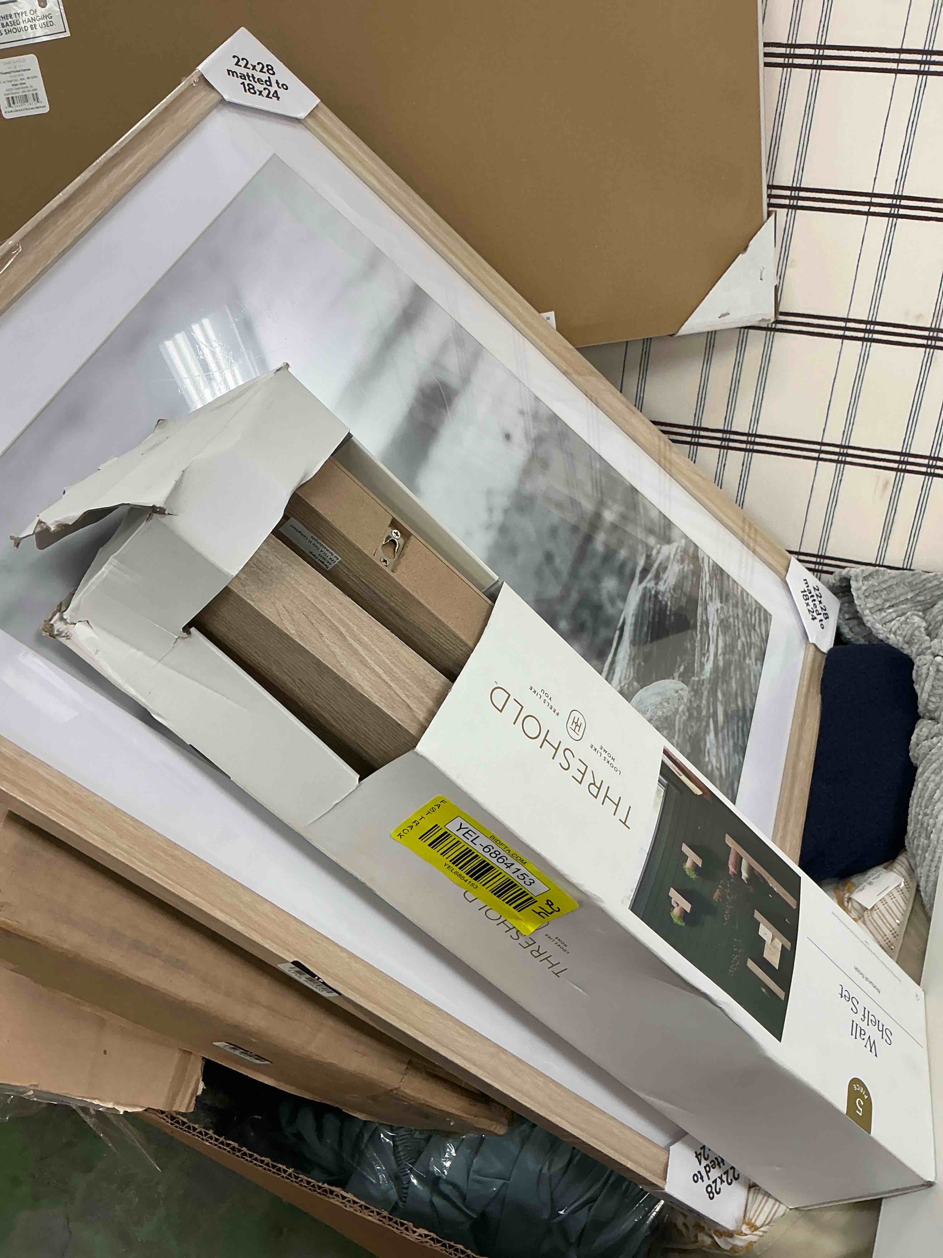 https://s3.amazonaws.com/lotting-images-prod/EmanualPiazza/YEL6864153_1746293591541.jpeg