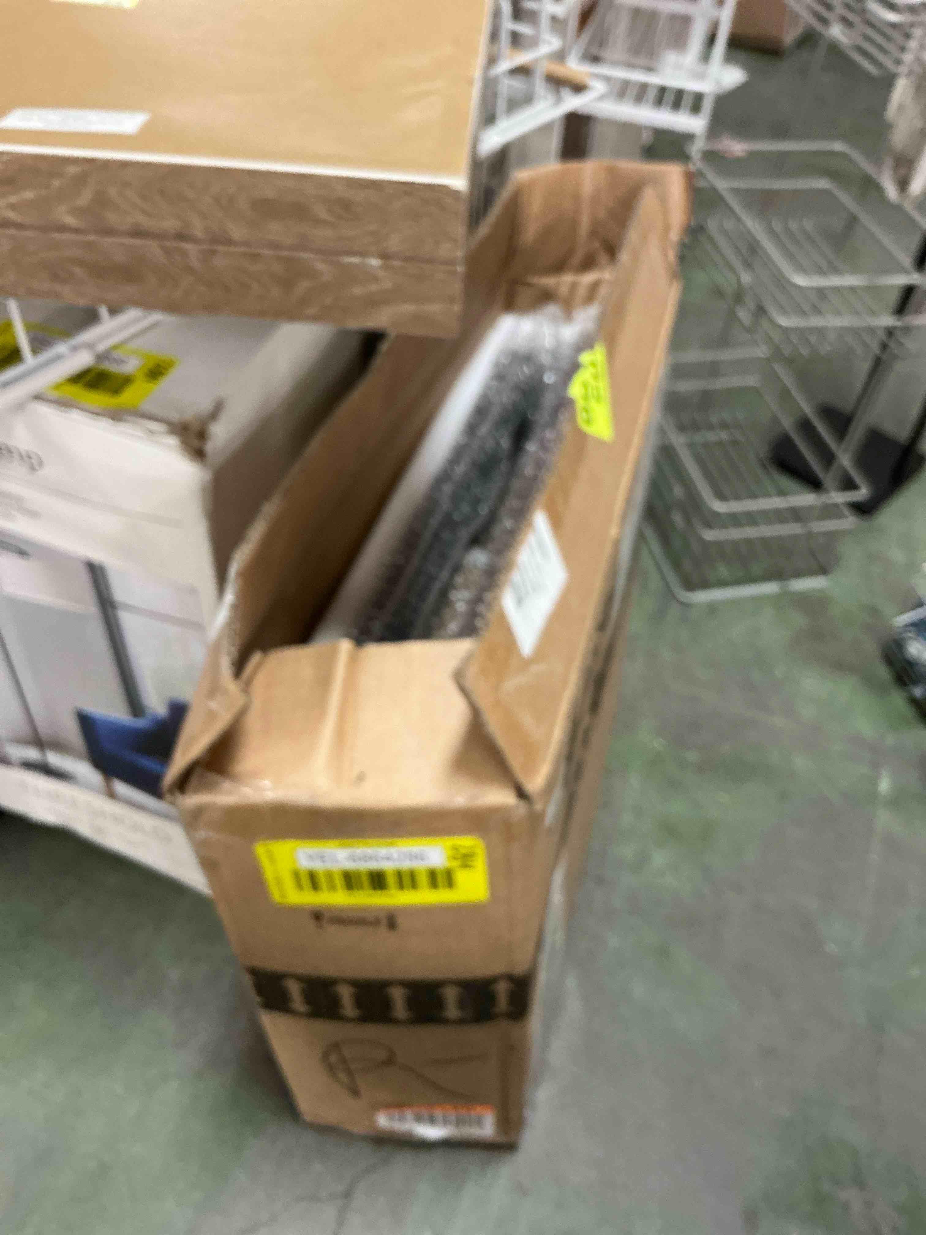 https://s3.amazonaws.com/lotting-images-prod/EmanualPiazza/YEL6864286_1746634670757.jpeg