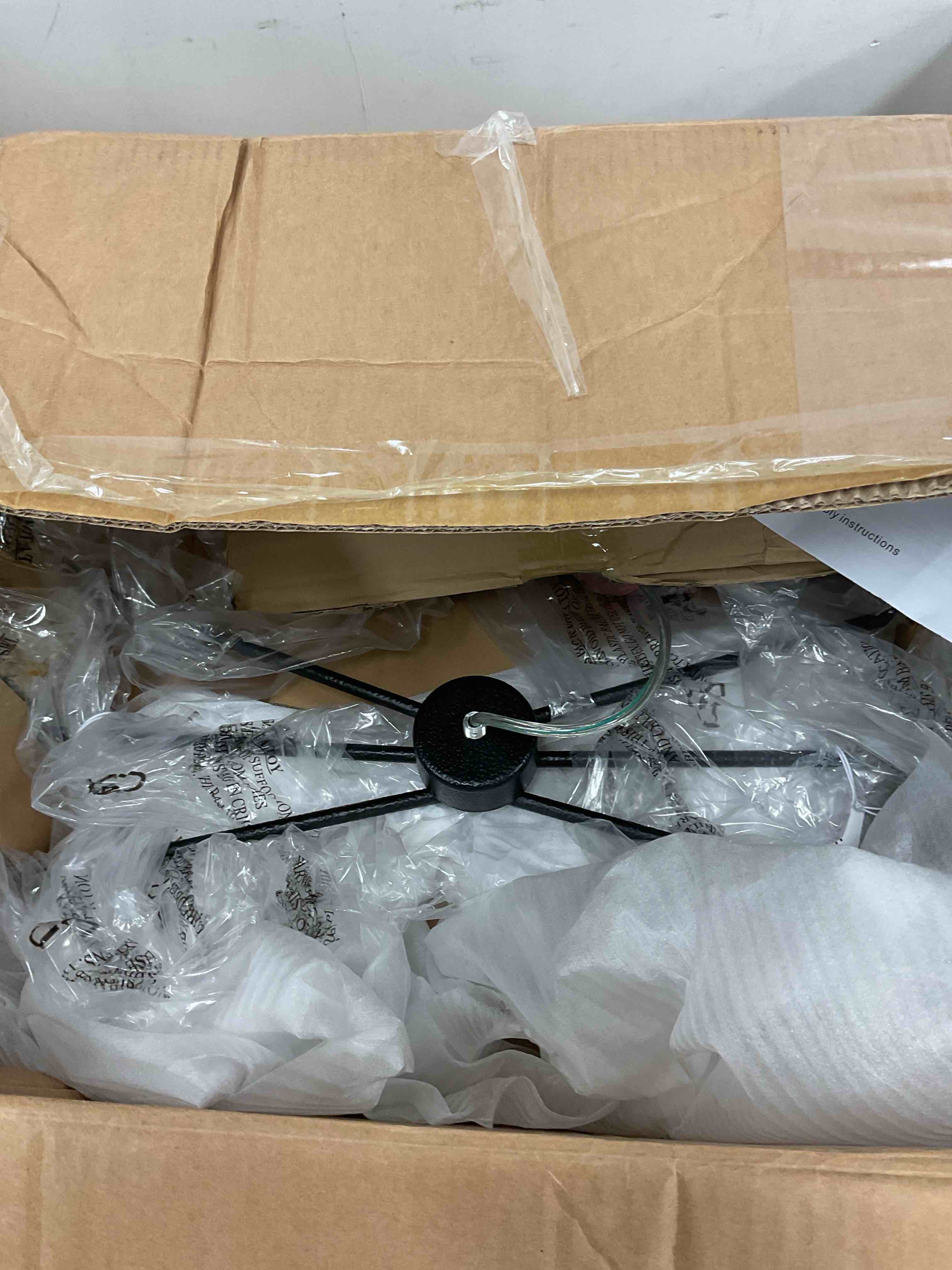https://s3.amazonaws.com/lotting-images-prod/EmanualPiazza/YEL6864587_1746882476940.jpeg