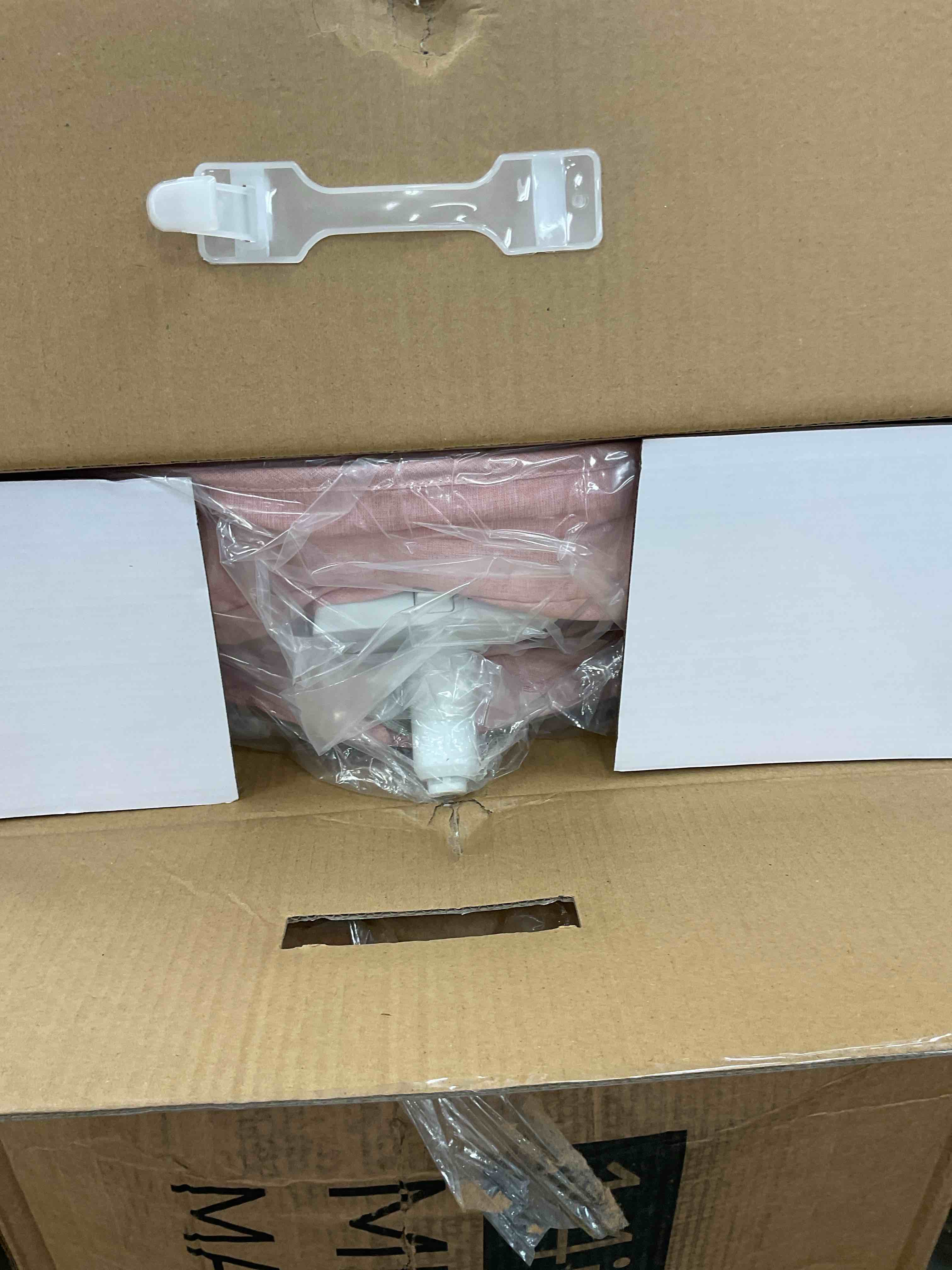 https://s3.amazonaws.com/lotting-images-prod/EmanualPiazza/YEL6864596_1746883919972.jpeg