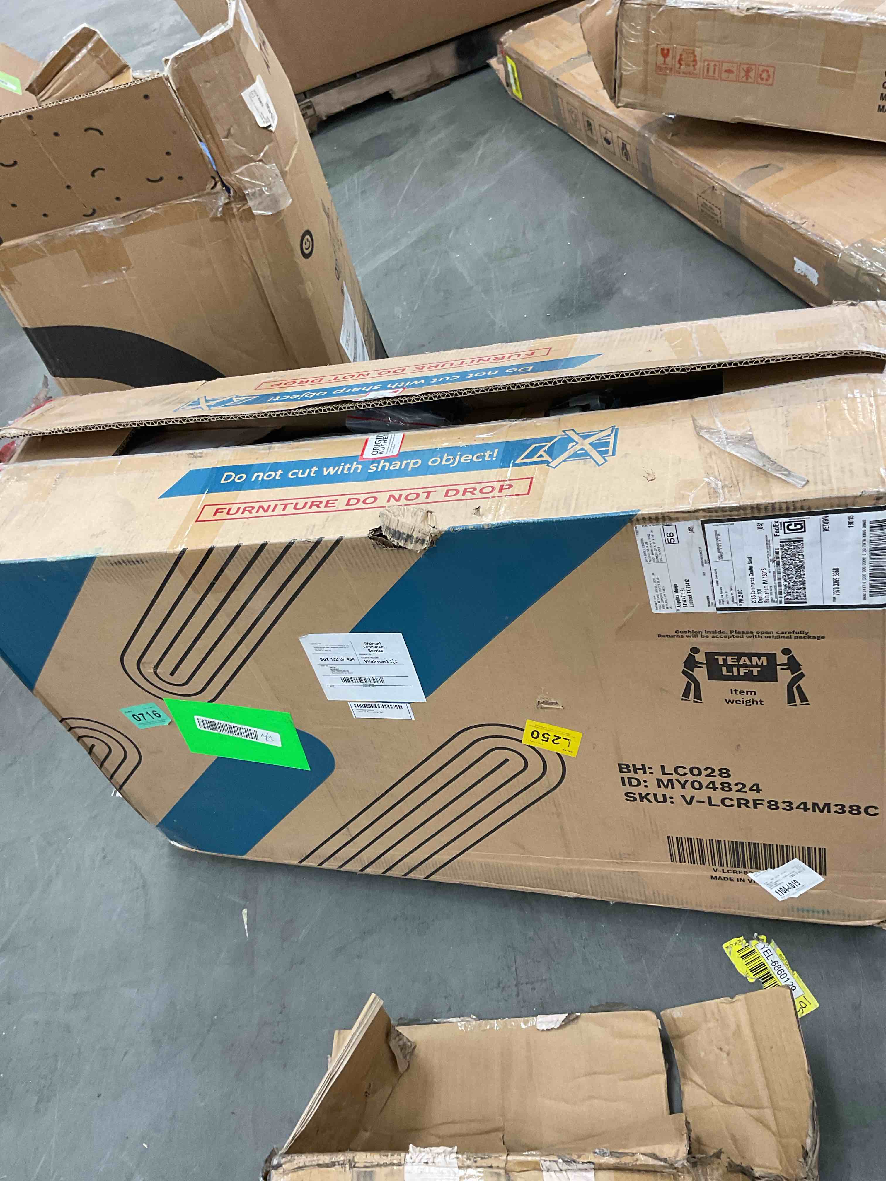 https://s3.amazonaws.com/lotting-images-prod/EmanualPiazza/YEL6864620_1746887151485.jpeg