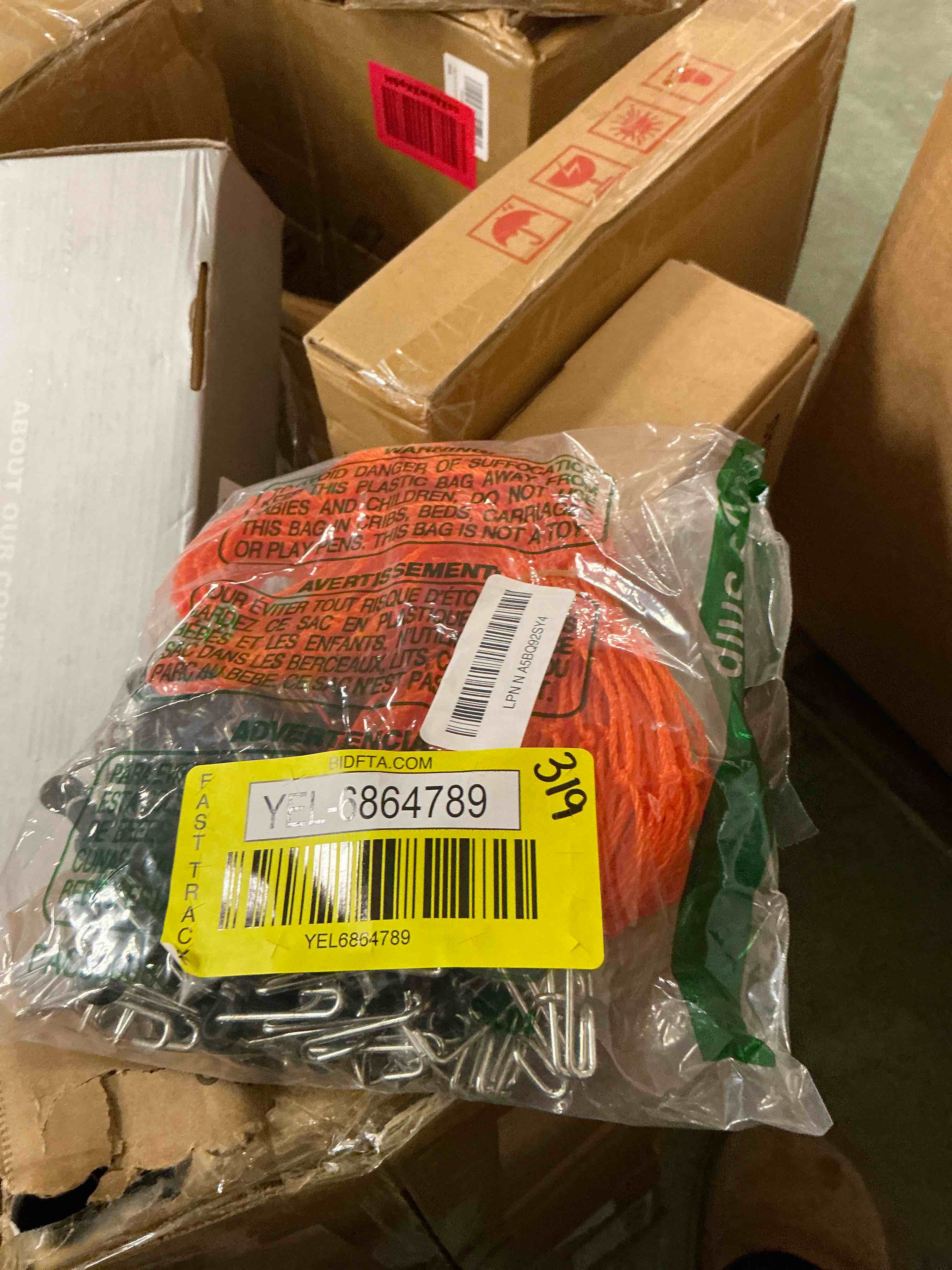 https://s3.amazonaws.com/lotting-images-prod/EmanualPiazza/YEL6864789_1747163123991.jpeg