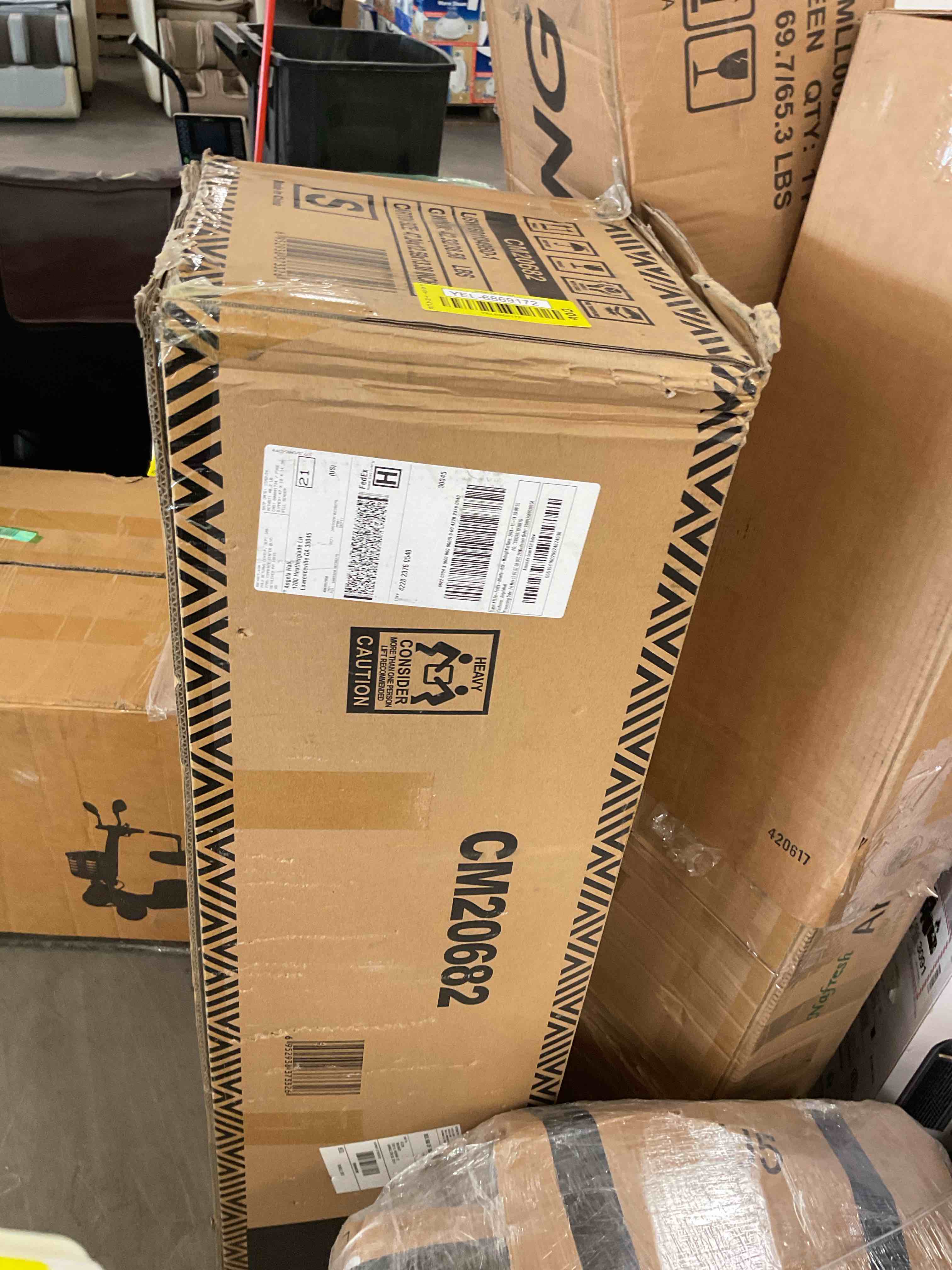 https://s3.amazonaws.com/lotting-images-prod/EmanualPiazza/YEL6869172_1739801477135.jpeg