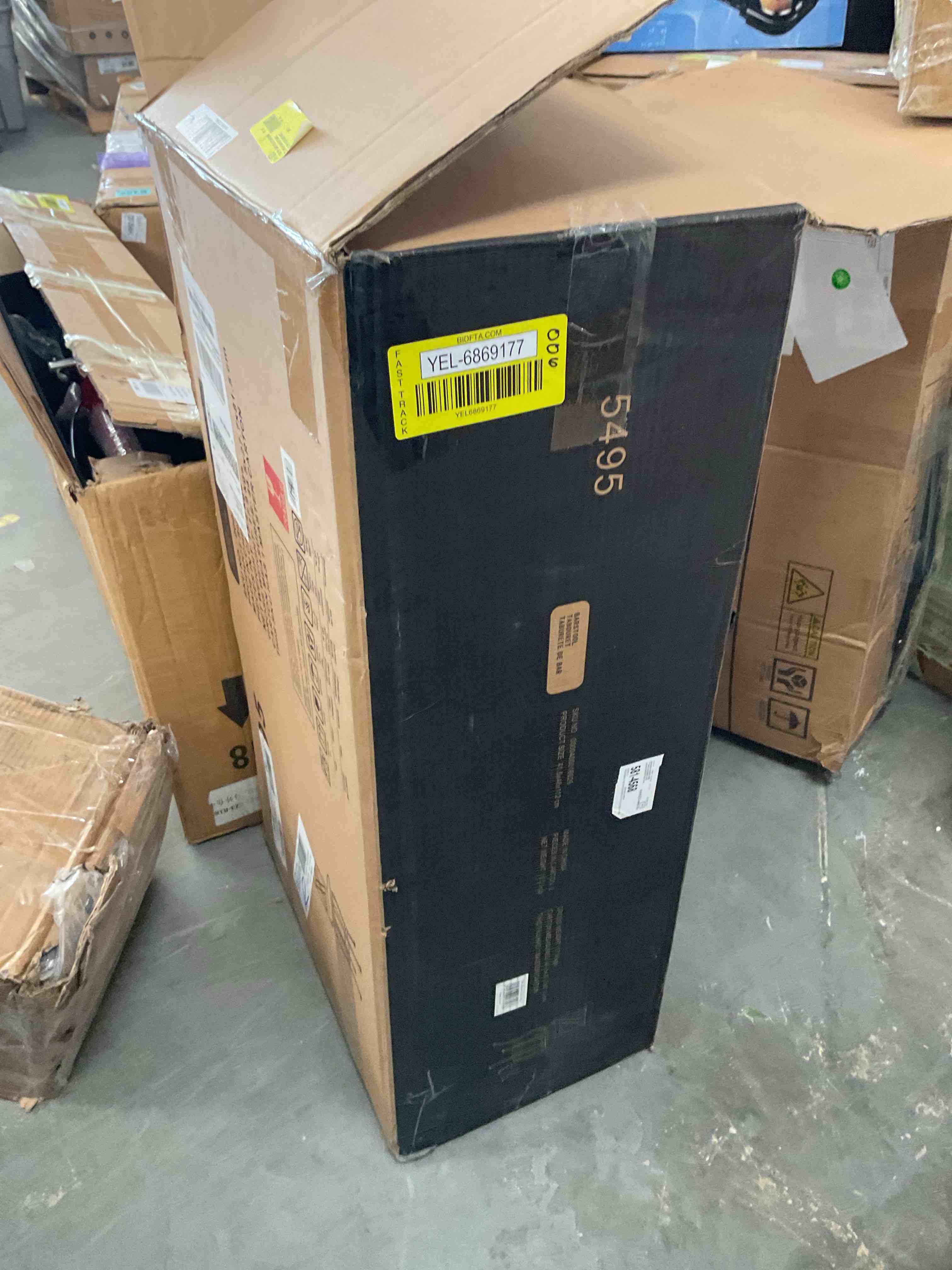 https://s3.amazonaws.com/lotting-images-prod/EmanualPiazza/YEL6869177_1739802232507.jpeg