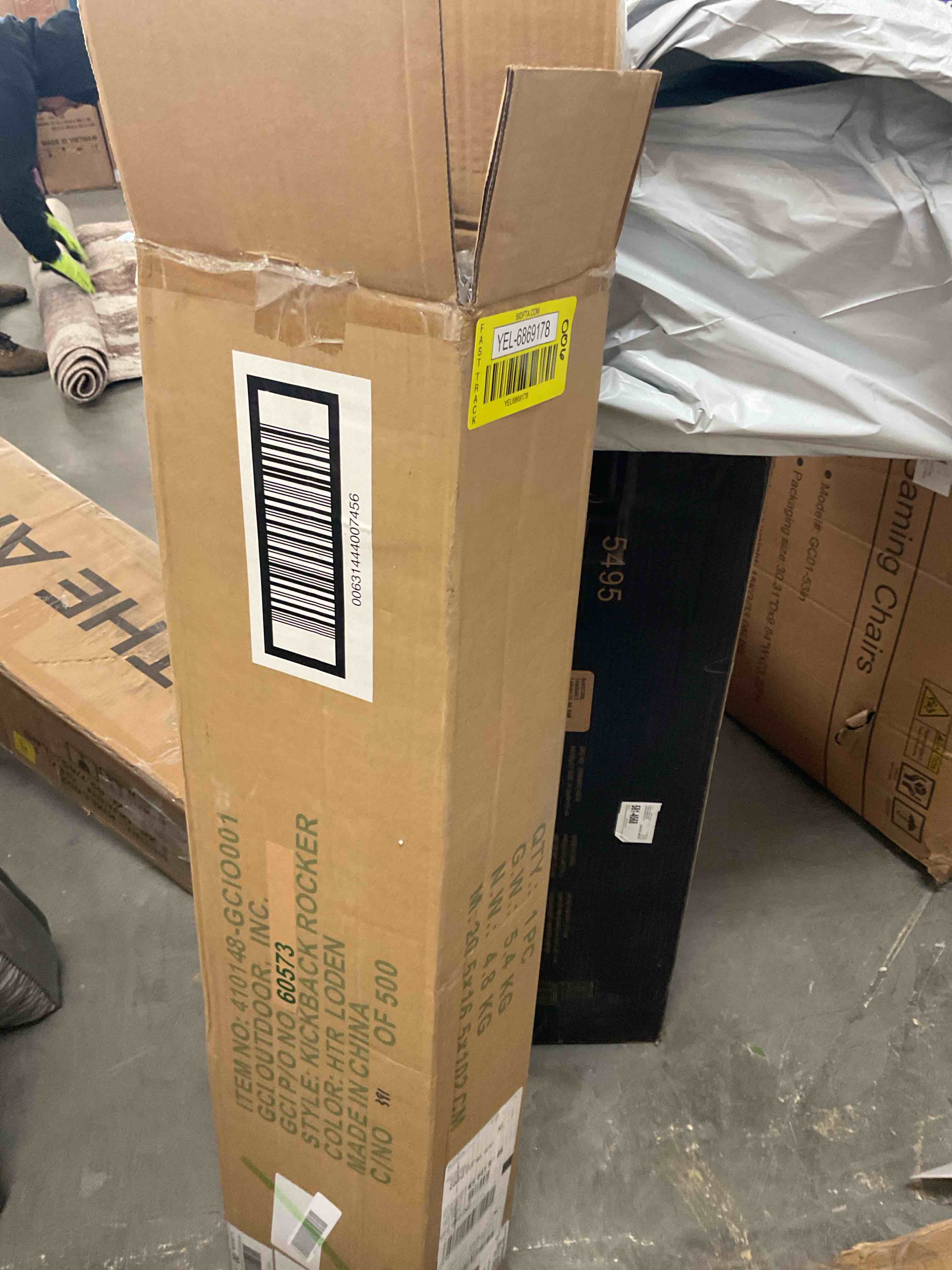 https://s3.amazonaws.com/lotting-images-prod/EmanualPiazza/YEL6869178_1739802283517.jpeg