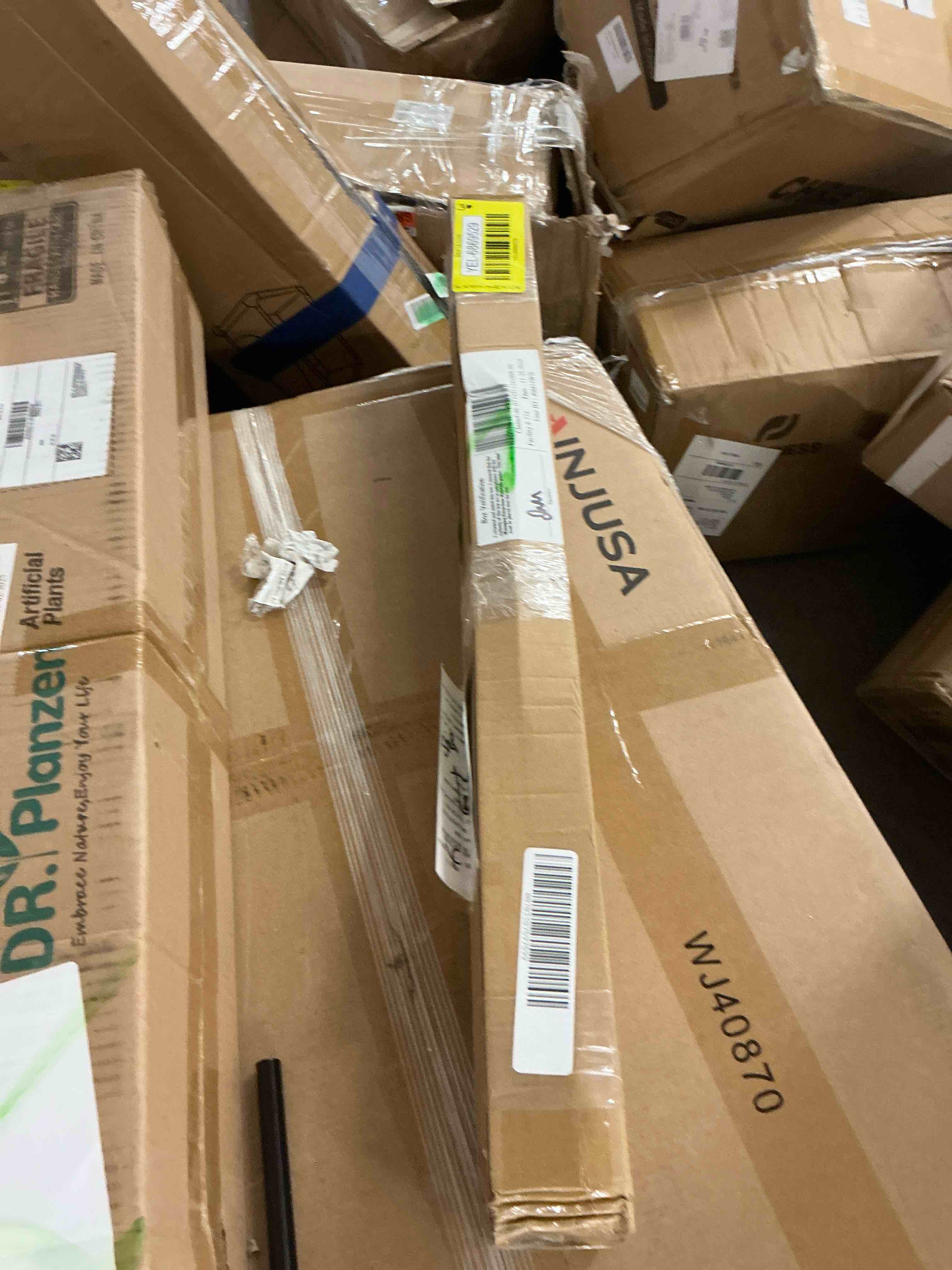 https://s3.amazonaws.com/lotting-images-prod/EmanualPiazza/YEL6869529_1740585317768.jpeg